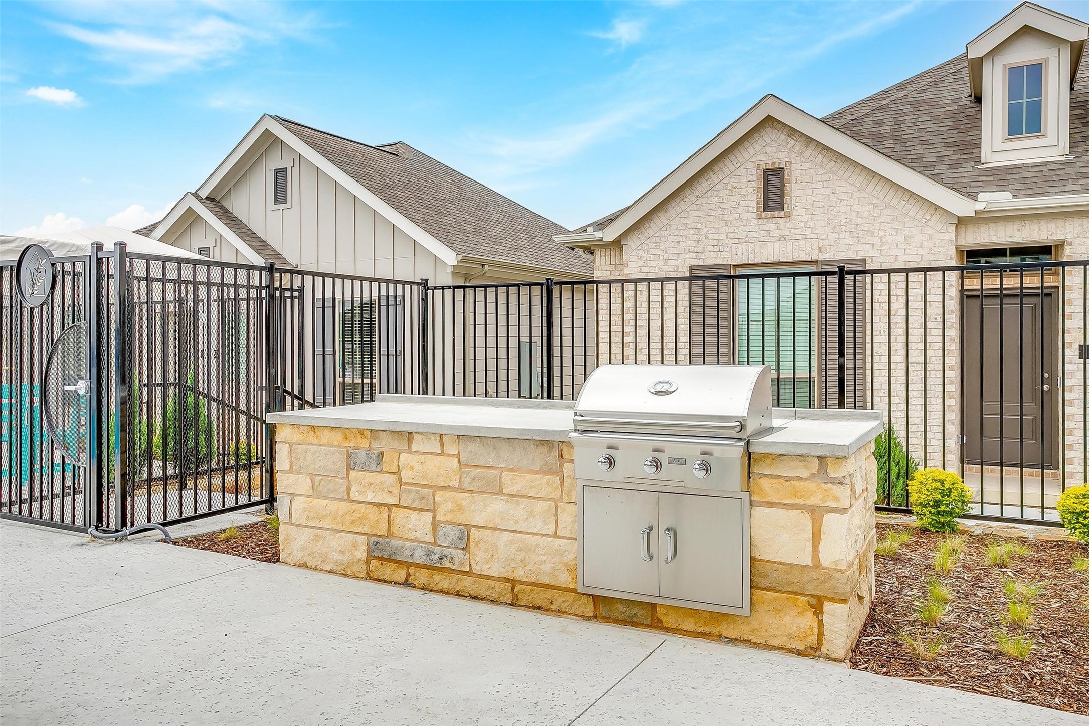 10434 Peonia Street Fort Worth TX 76126