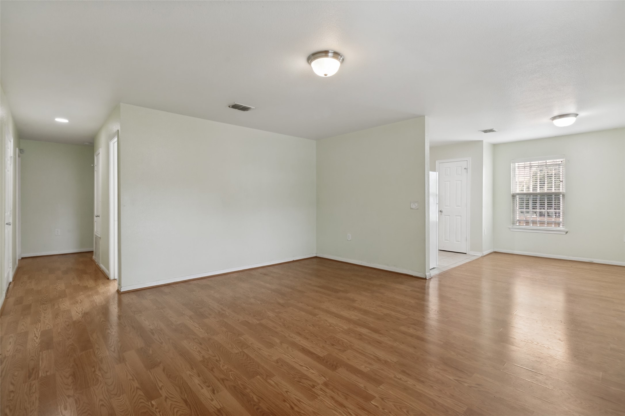 1834 Bayside Street Dallas TX 75212