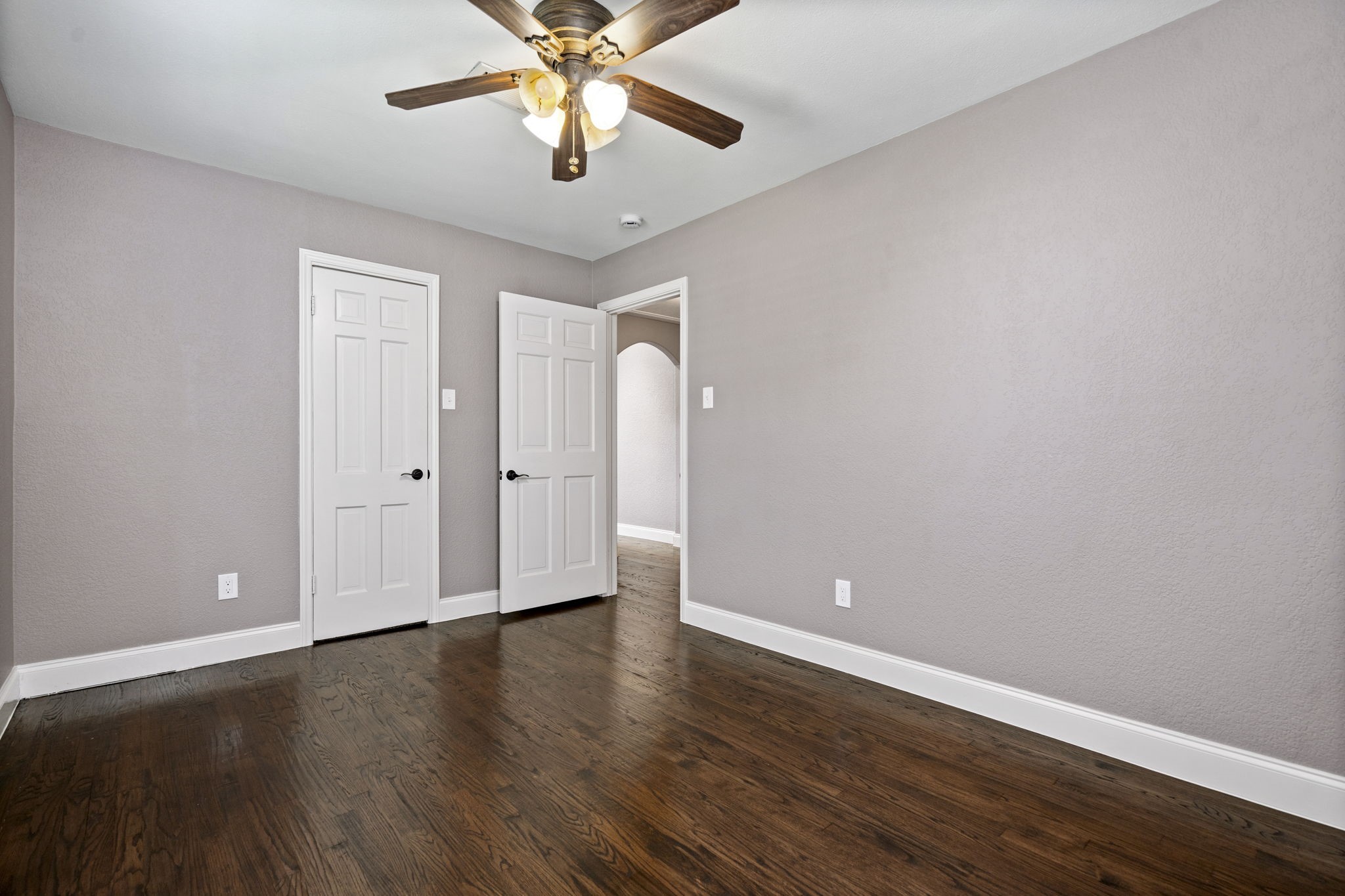 8406 Lakemont Drive Dallas TX 75209