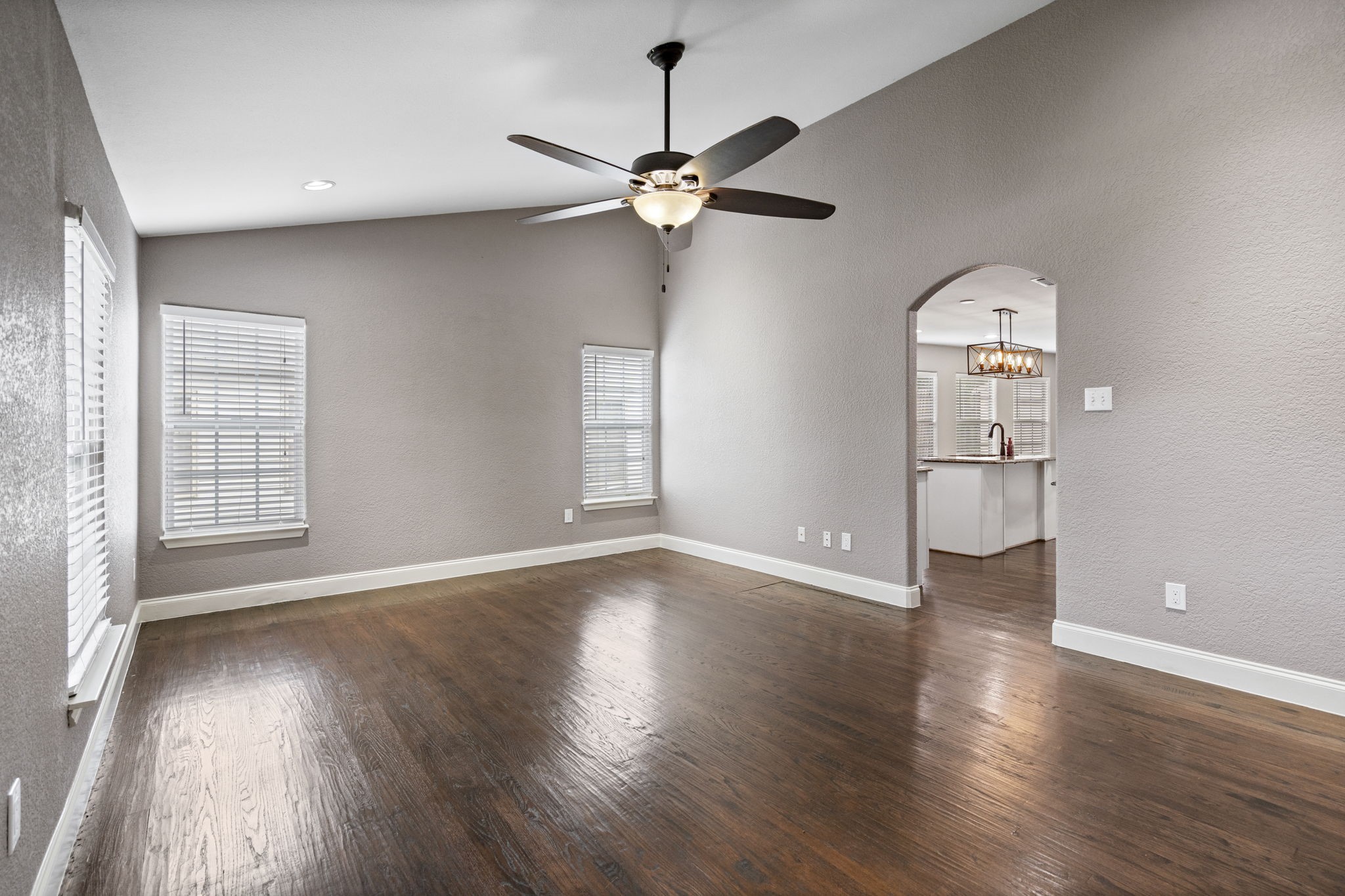 8406 Lakemont Drive Dallas TX 75209