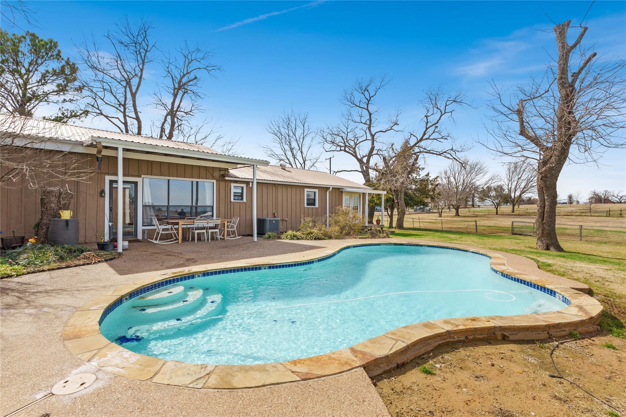 9213 Wilson Road Pilot Point TX 76258
