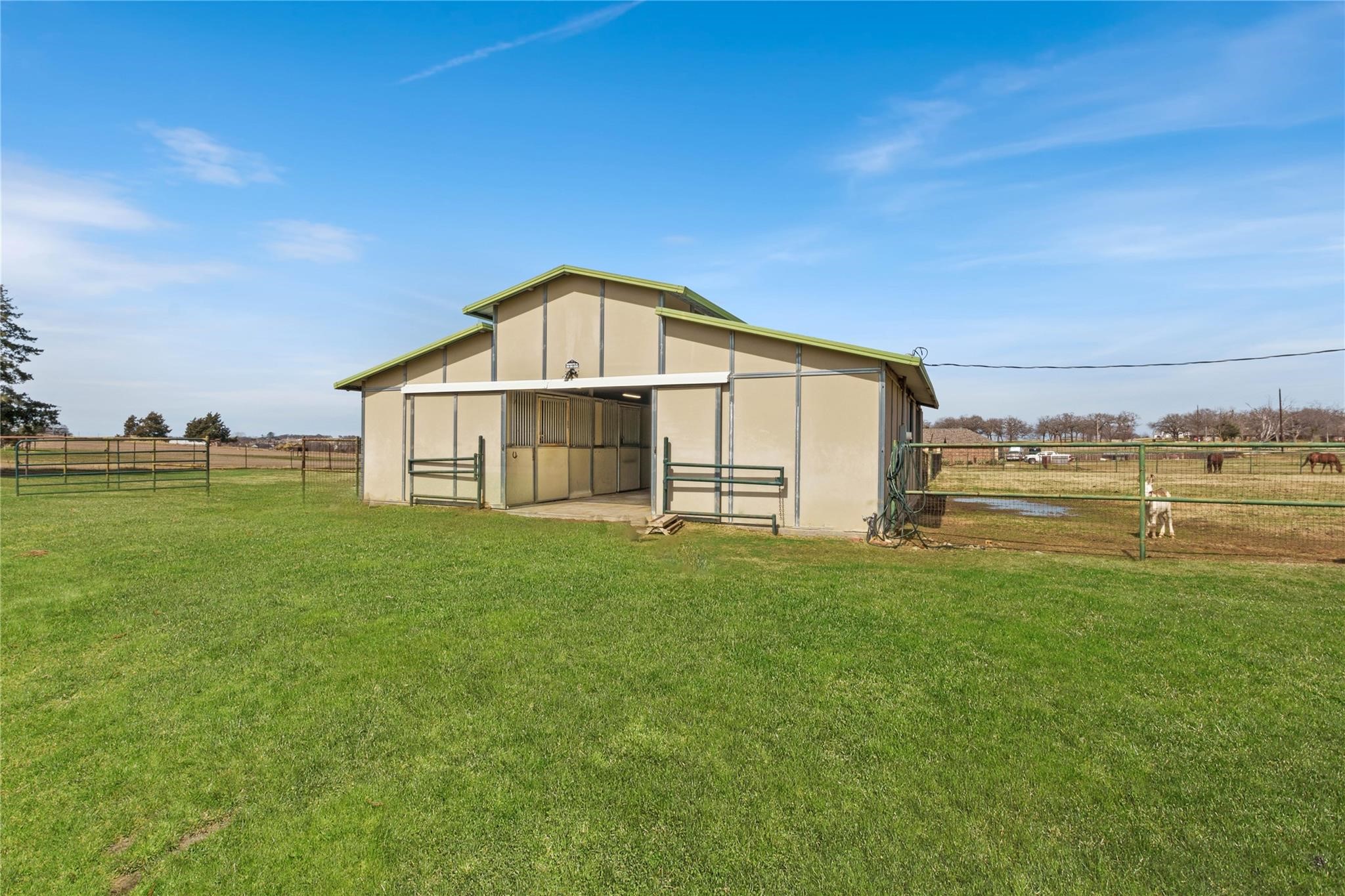 9213 Wilson Road Pilot Point TX 76258