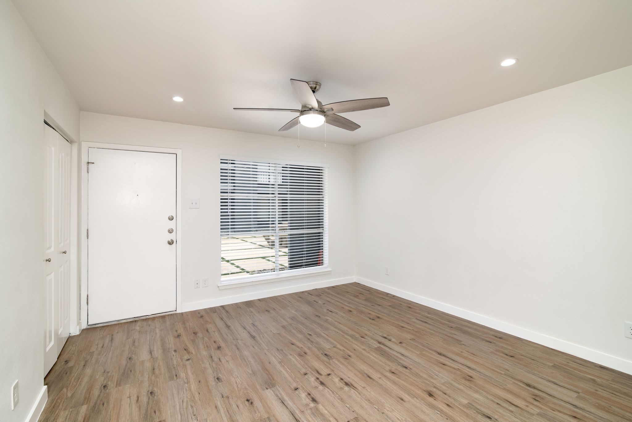 2722 Throckmorton Street Dallas TX 75219
