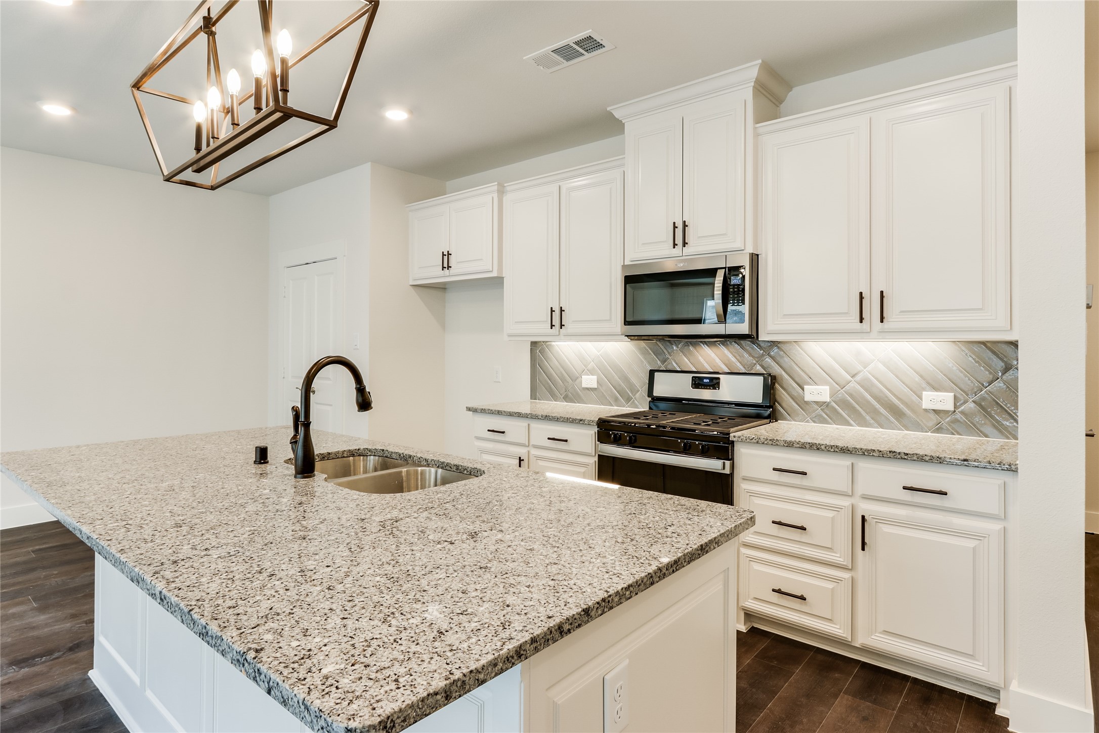 613 Emily Lane Wylie TX 75098
