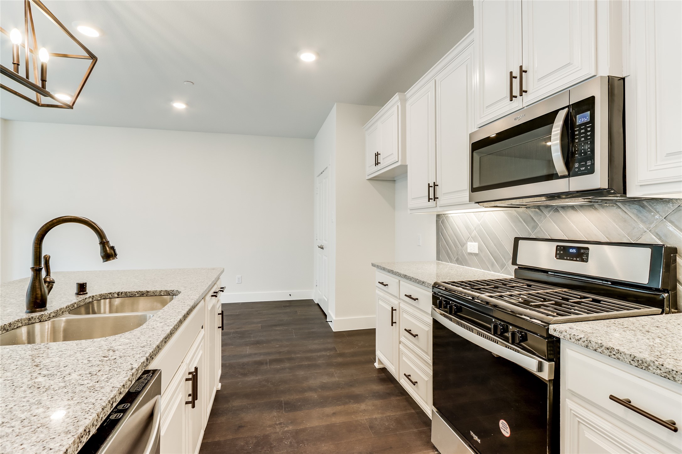 613 Emily Lane Wylie TX 75098