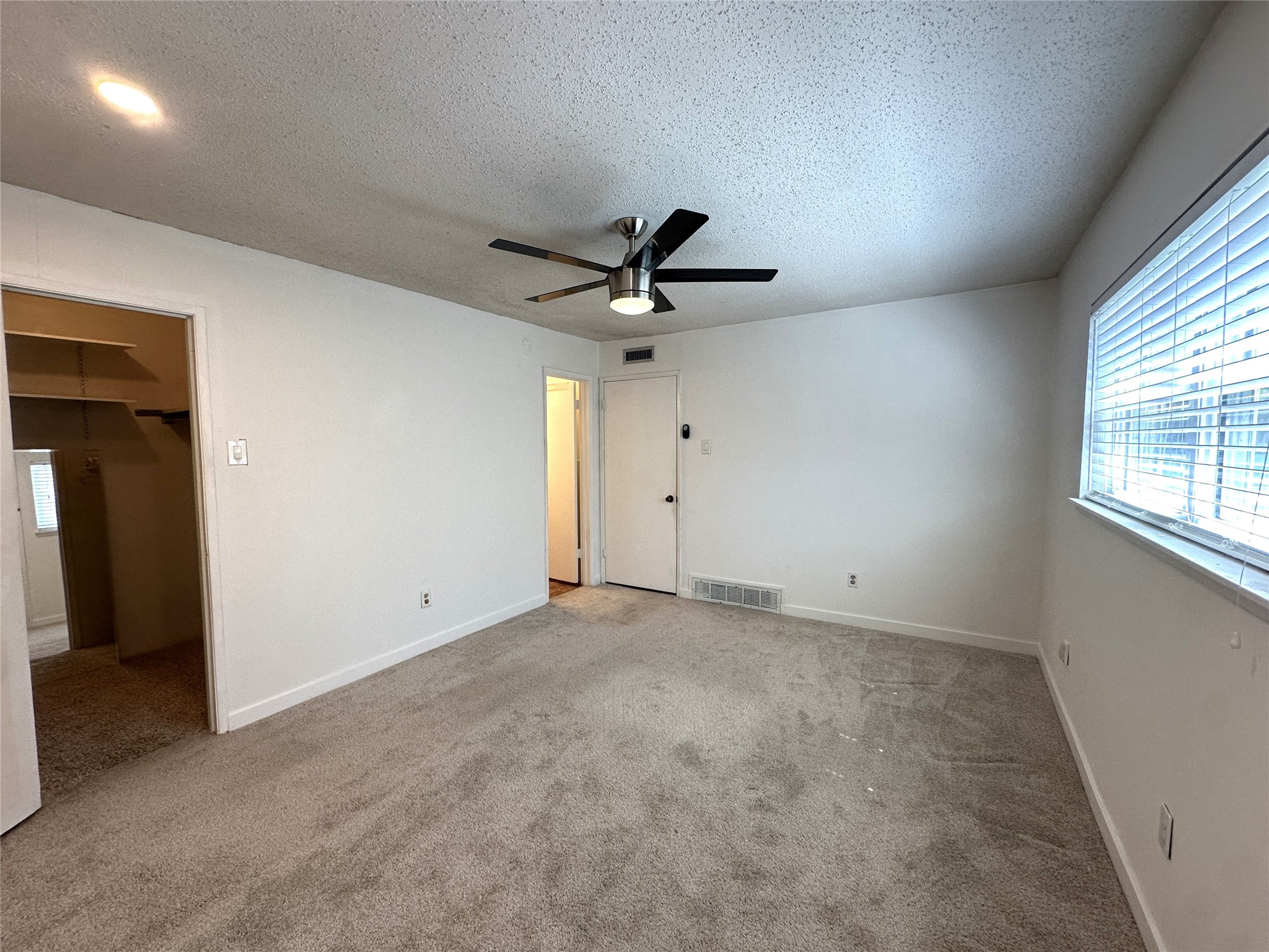 3817 Commonwealth Drive Garland TX 75043