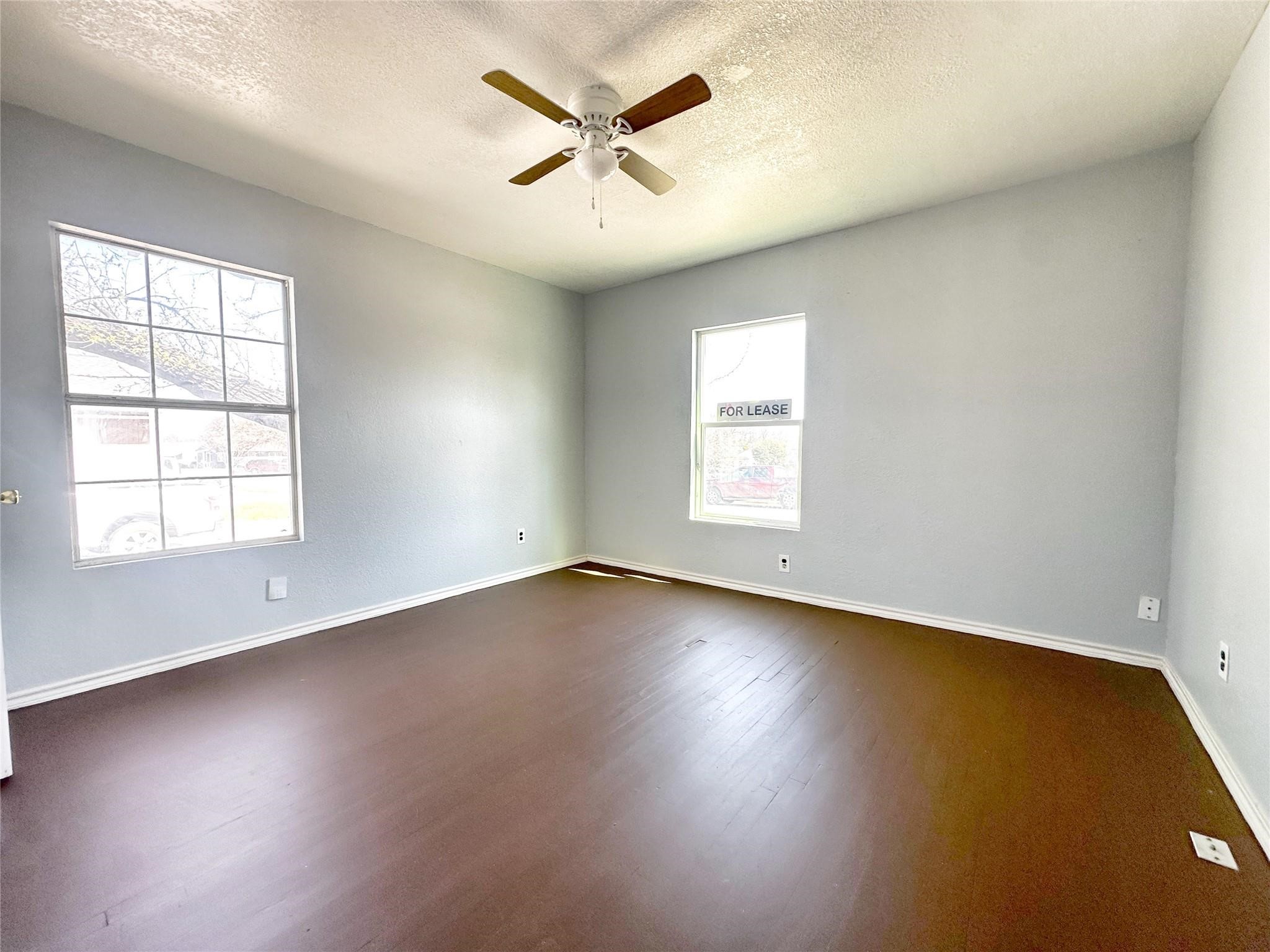 2125 Grayson Avenue Fort Worth TX 76106