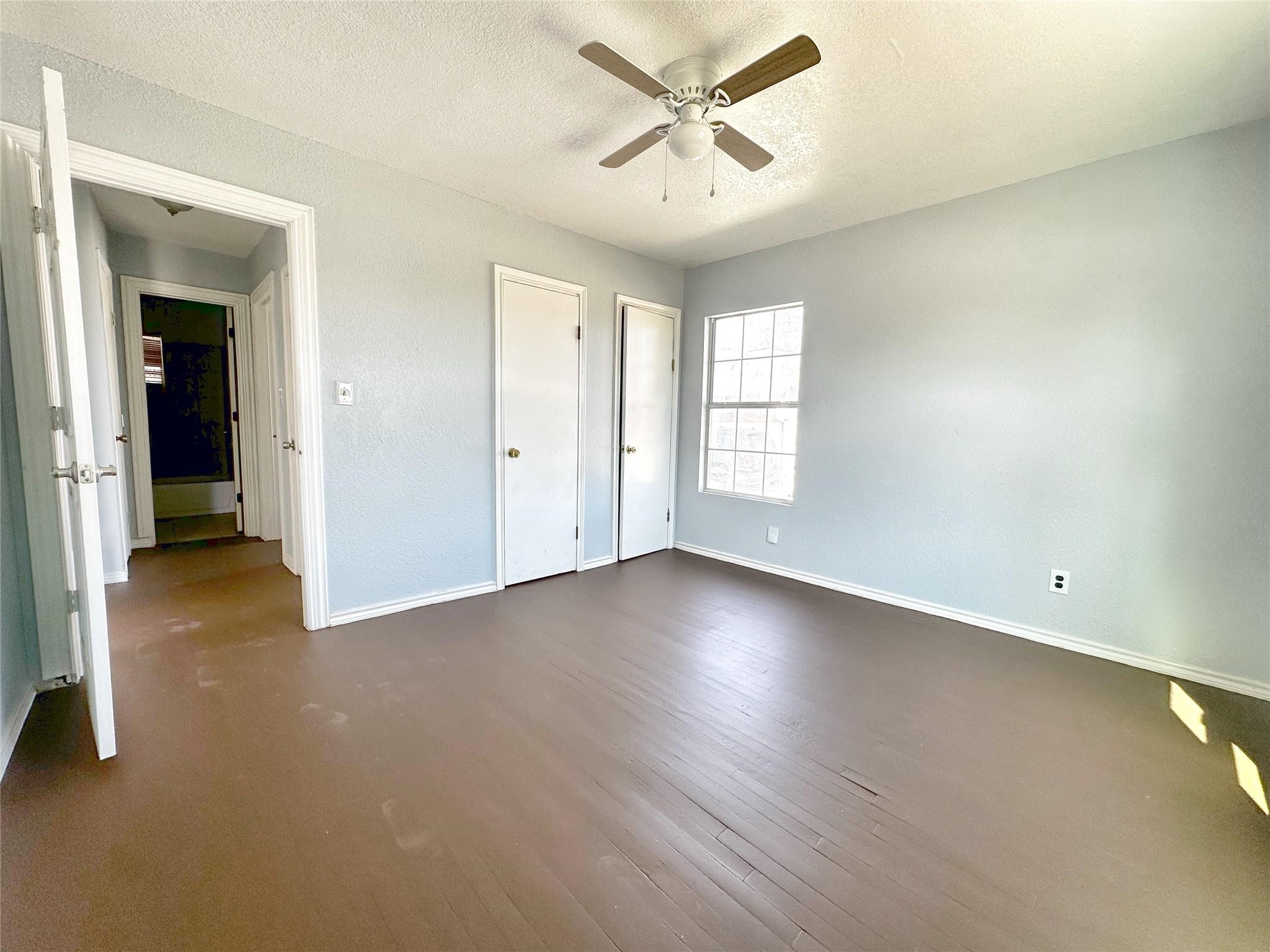2125 Grayson Avenue Fort Worth TX 76106