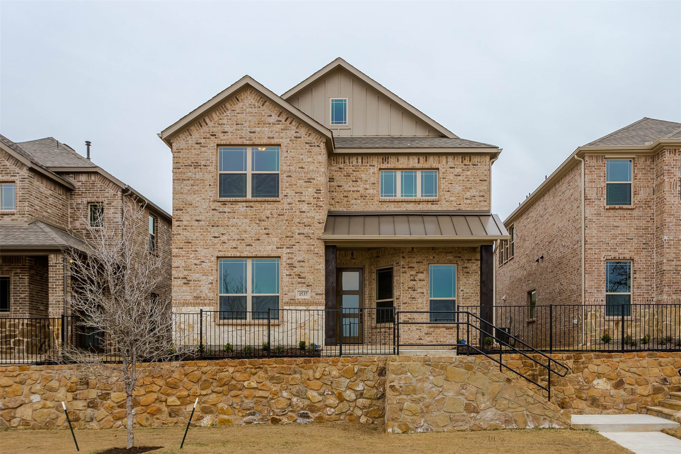 1537 Euclid Alley Corinth TX 76208