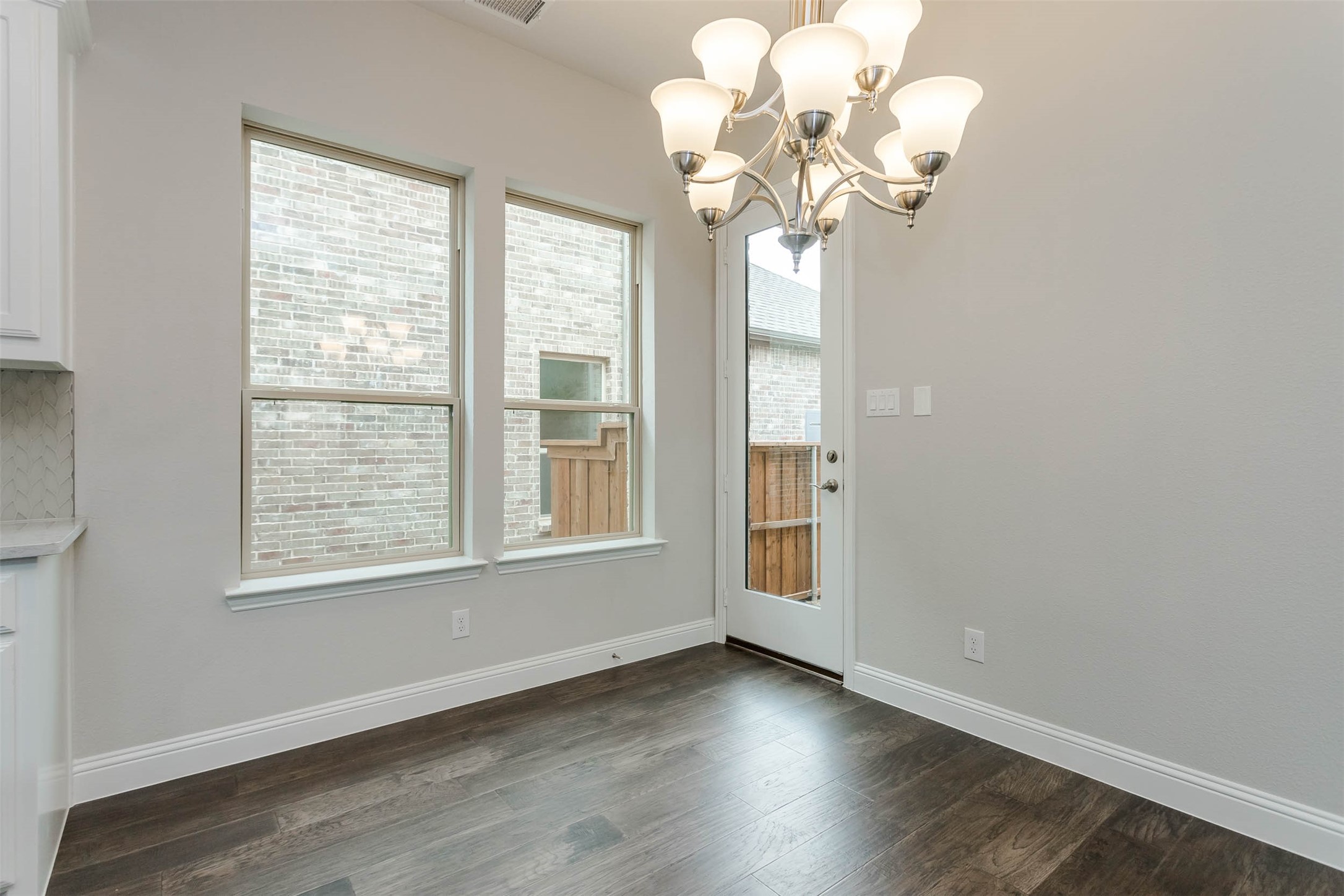 1537 Euclid Alley Corinth TX 76208