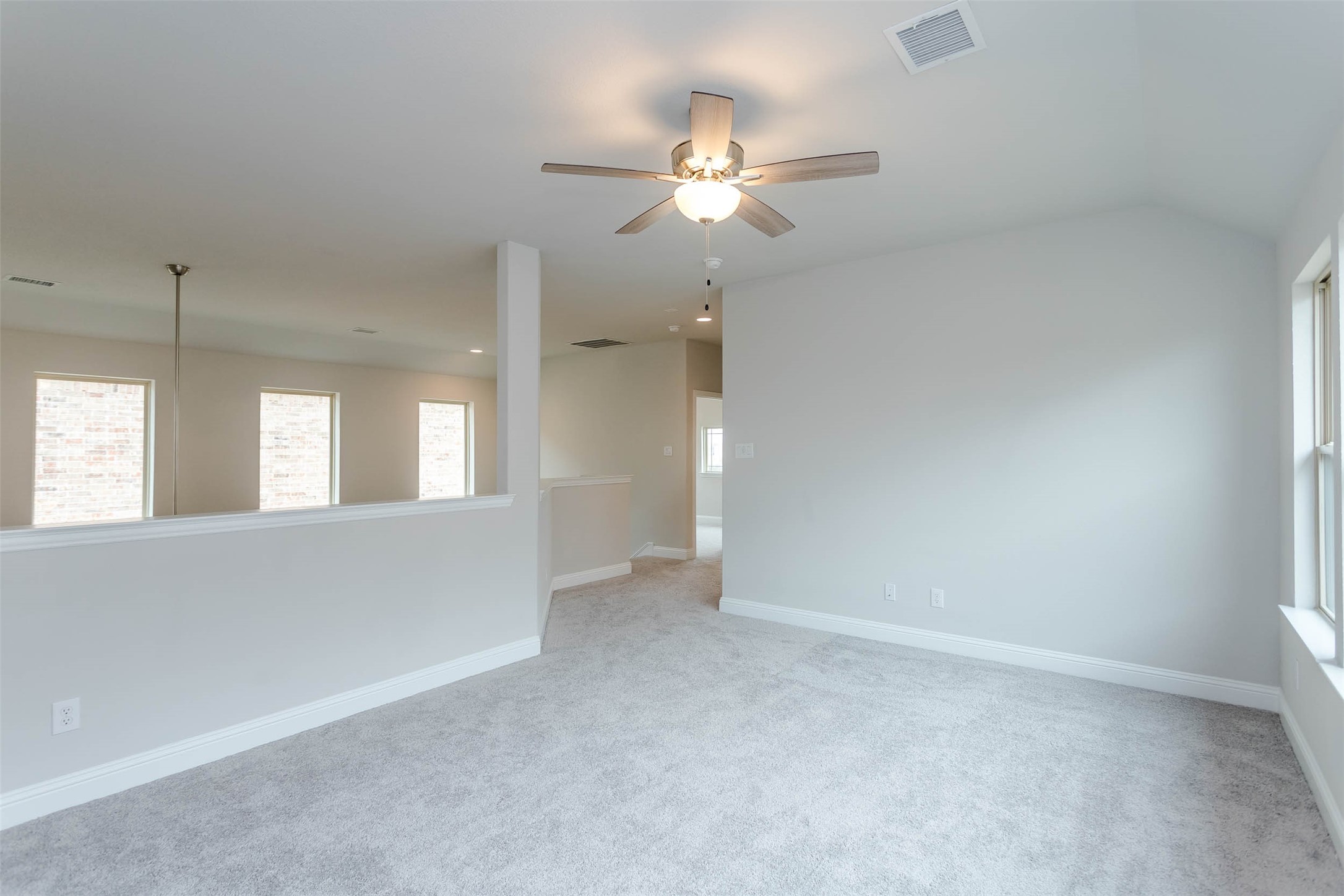1537 Euclid Alley Corinth TX 76208