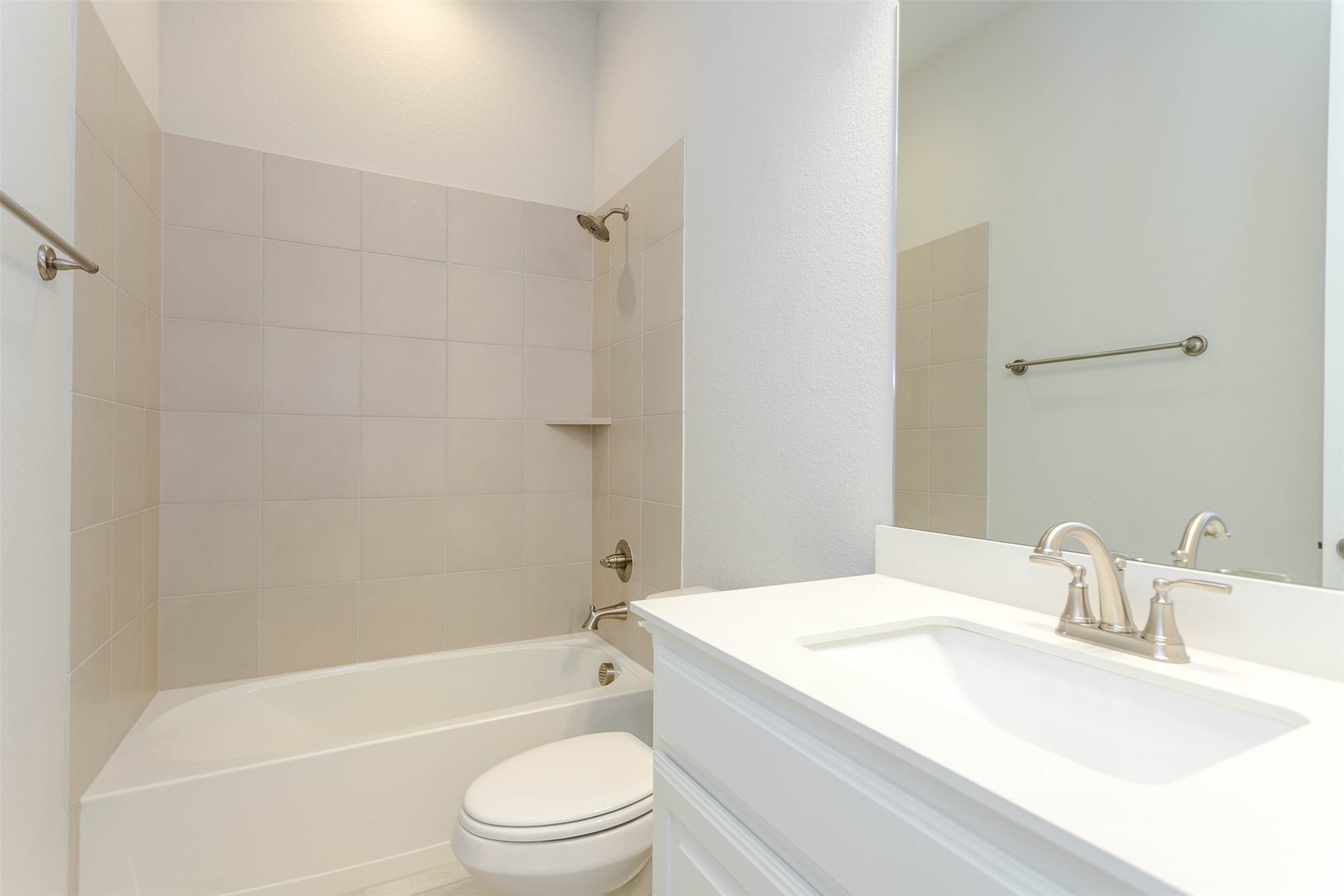 1537 Euclid Alley Corinth TX 76208