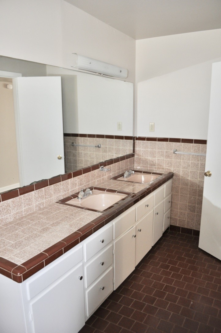1434 W Water Street Weatherford TX 76086