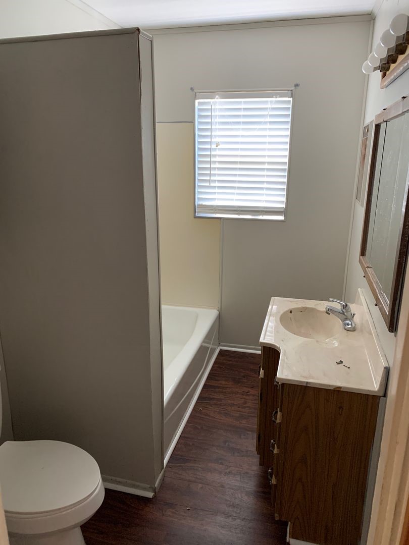1504 Mccaulley Street Sweetwater TX 79556