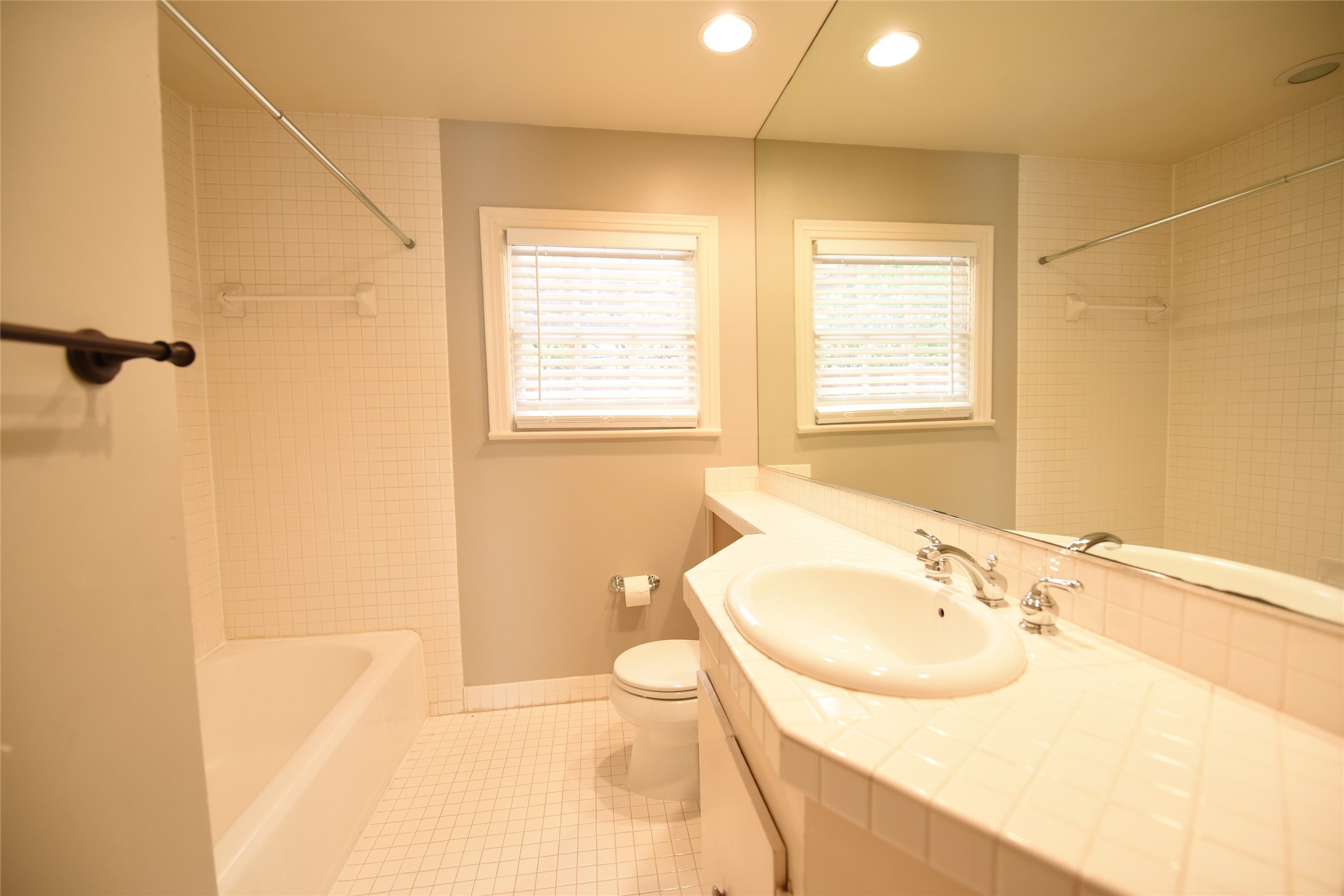 5606 Stanford Avenue Dallas TX 75209
