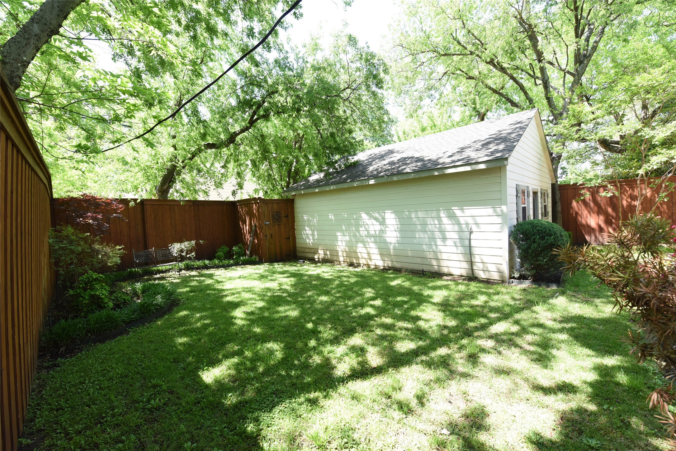 5606 Stanford Avenue Dallas TX 75209