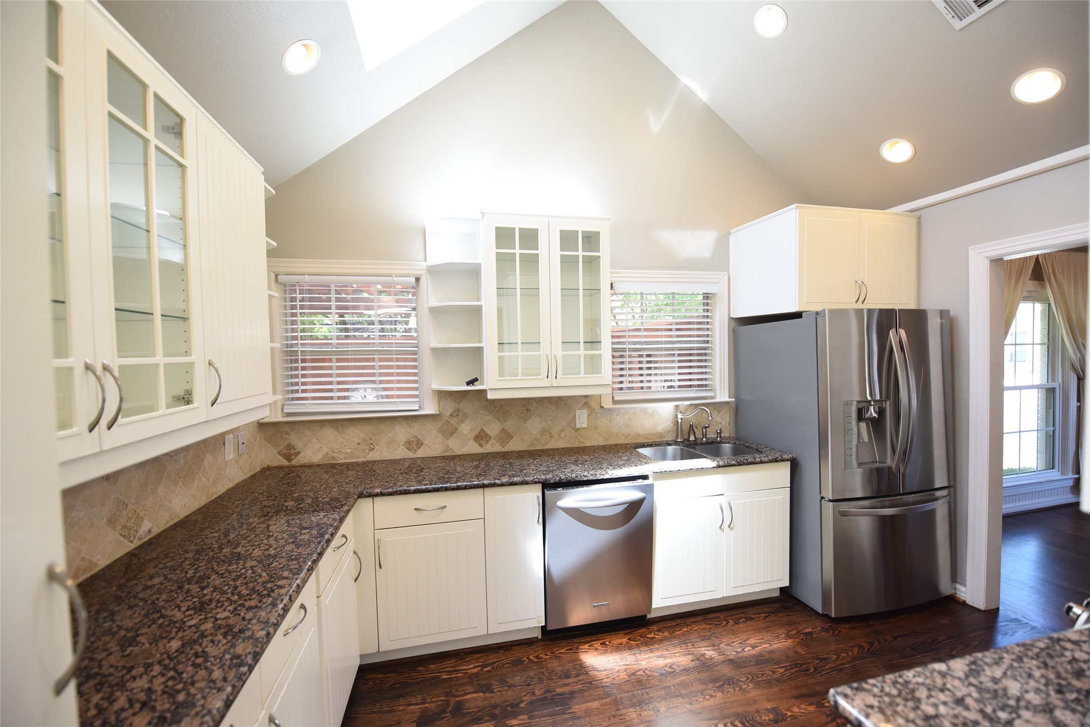 5606 Stanford Avenue Dallas TX 75209