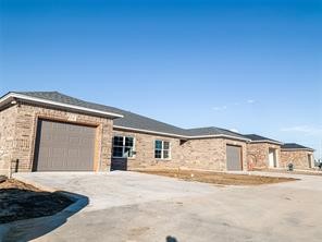 110 Oakland Street Grandview TX 76050