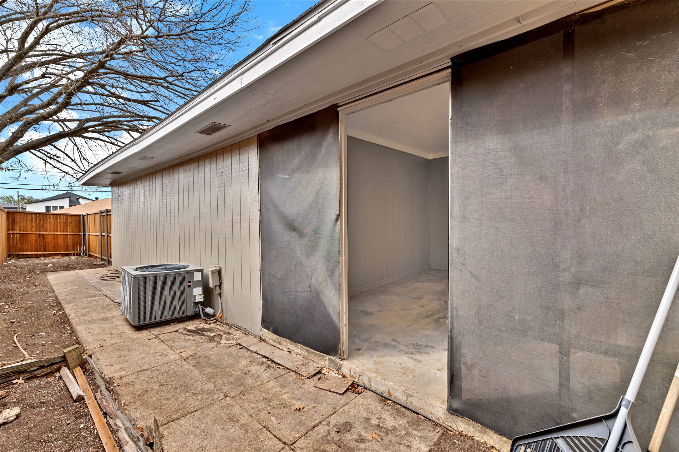 5426 Winton Street Dallas TX 75206