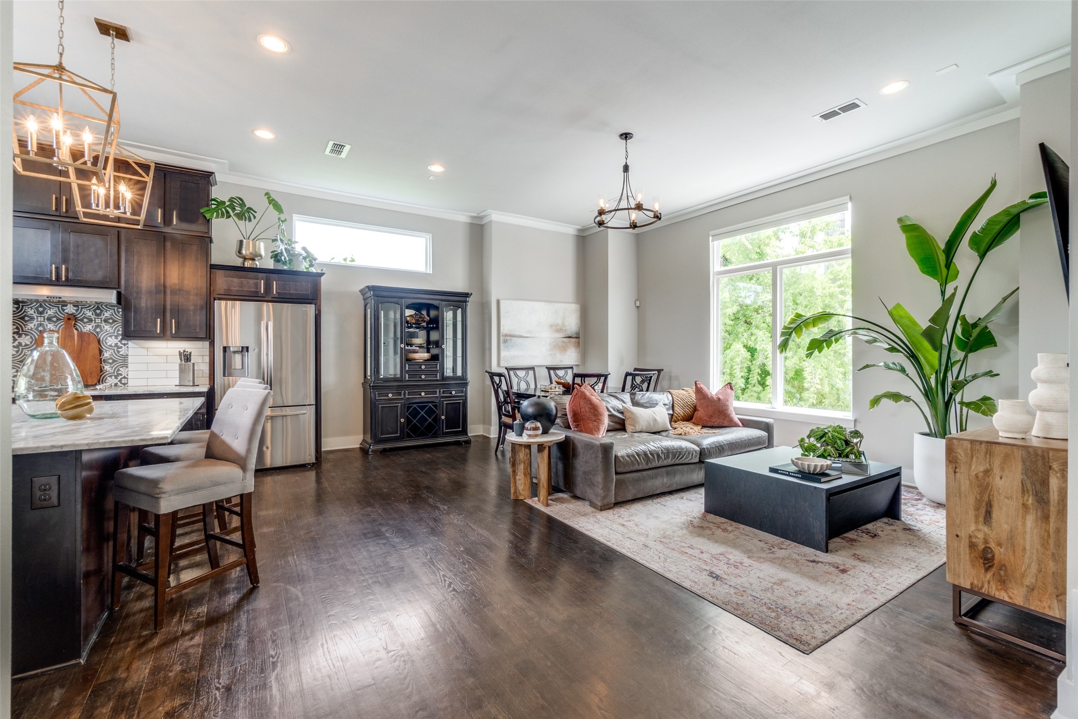 1922 Ashby Street Dallas TX 75204