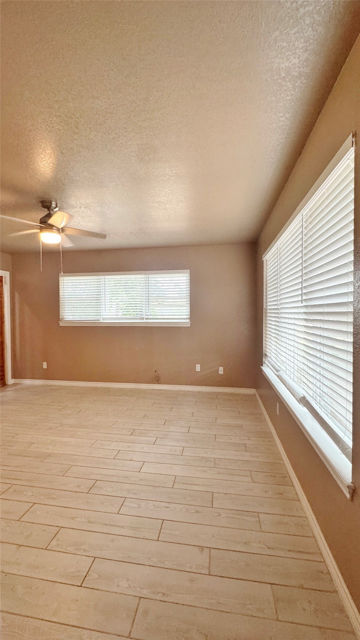 7001 Porthville Drive Mabank TX 75156