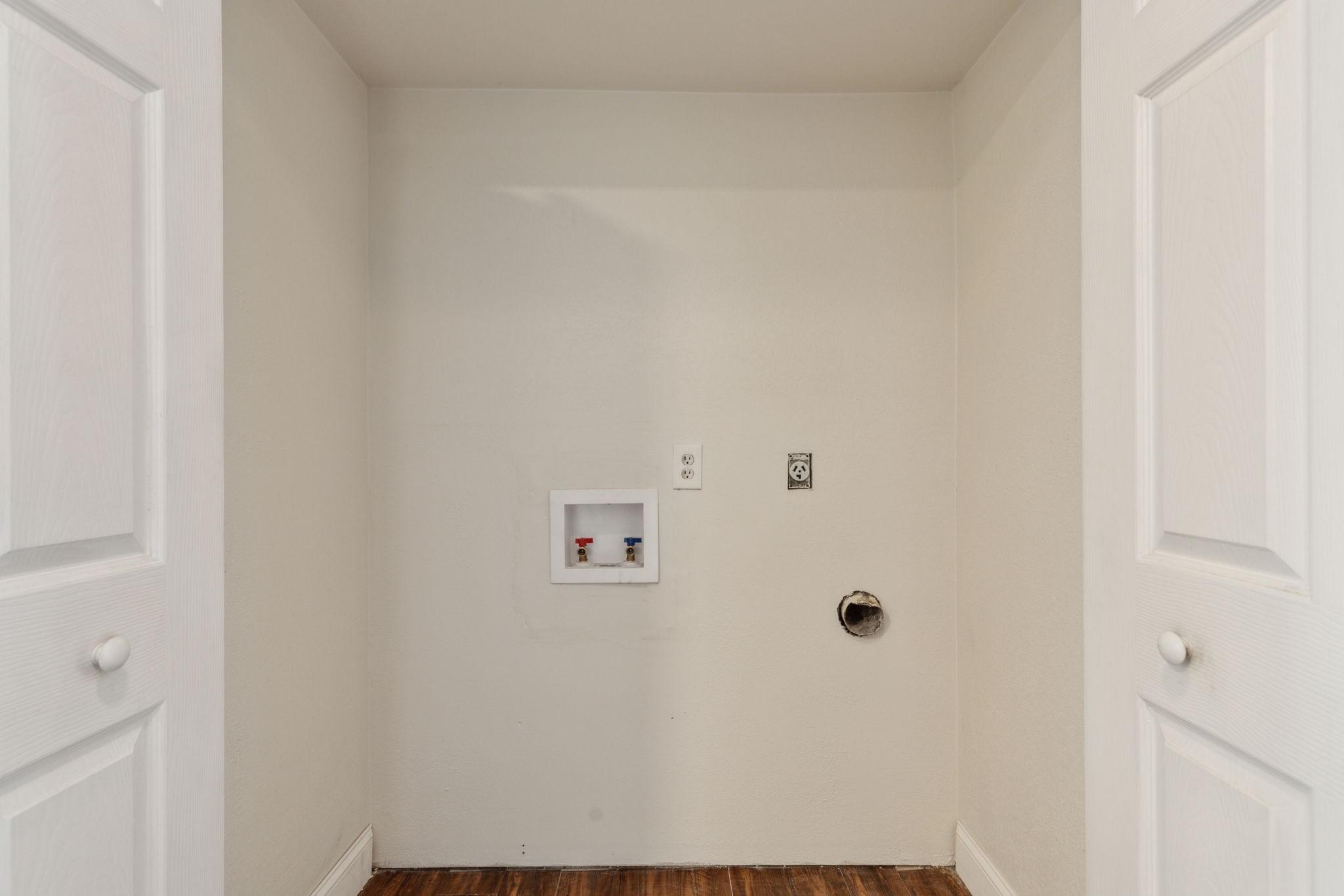 5750 Phoenix Drive Dallas TX 75231