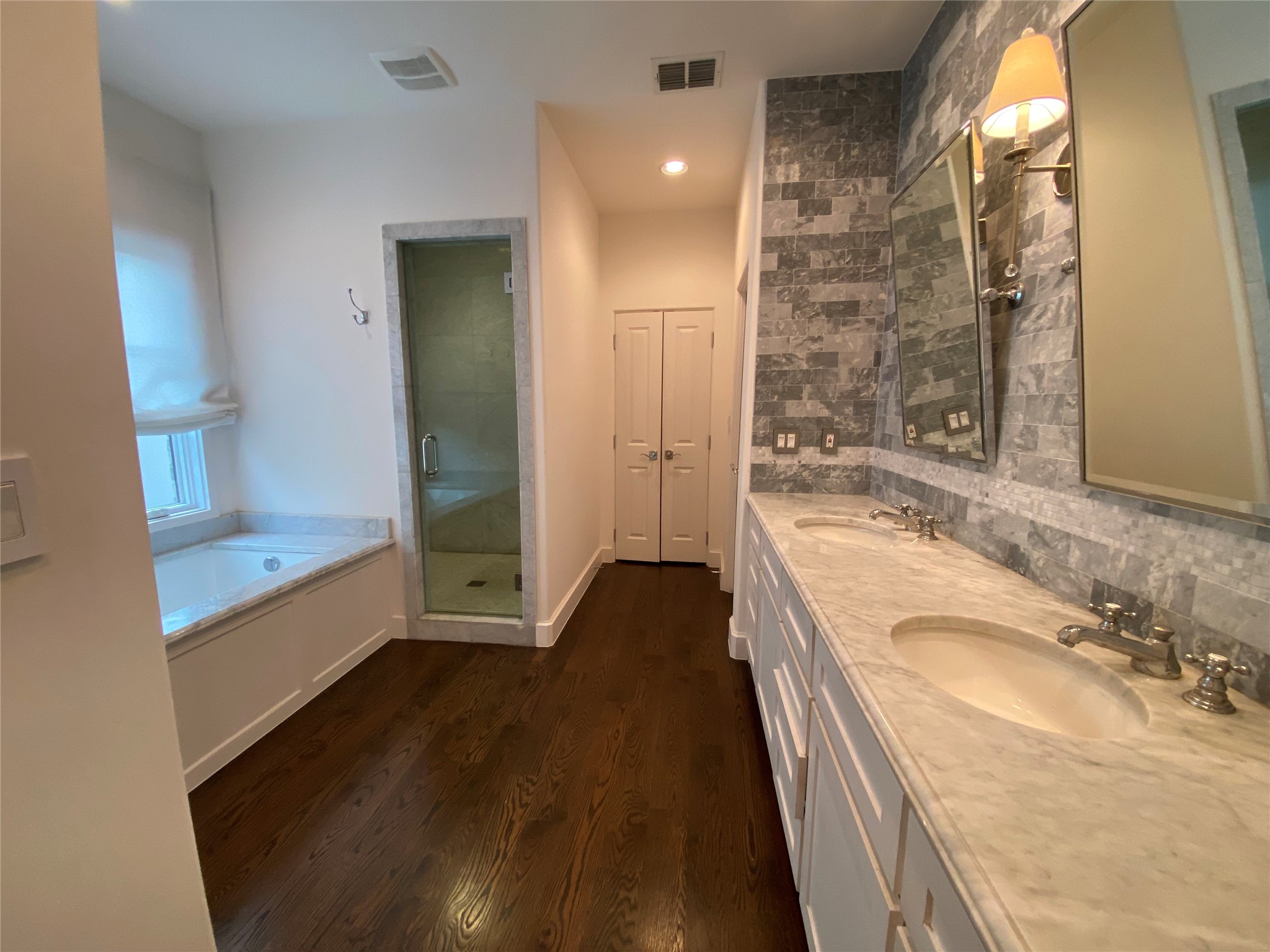 5110 Elsby Avenue Dallas TX 75209