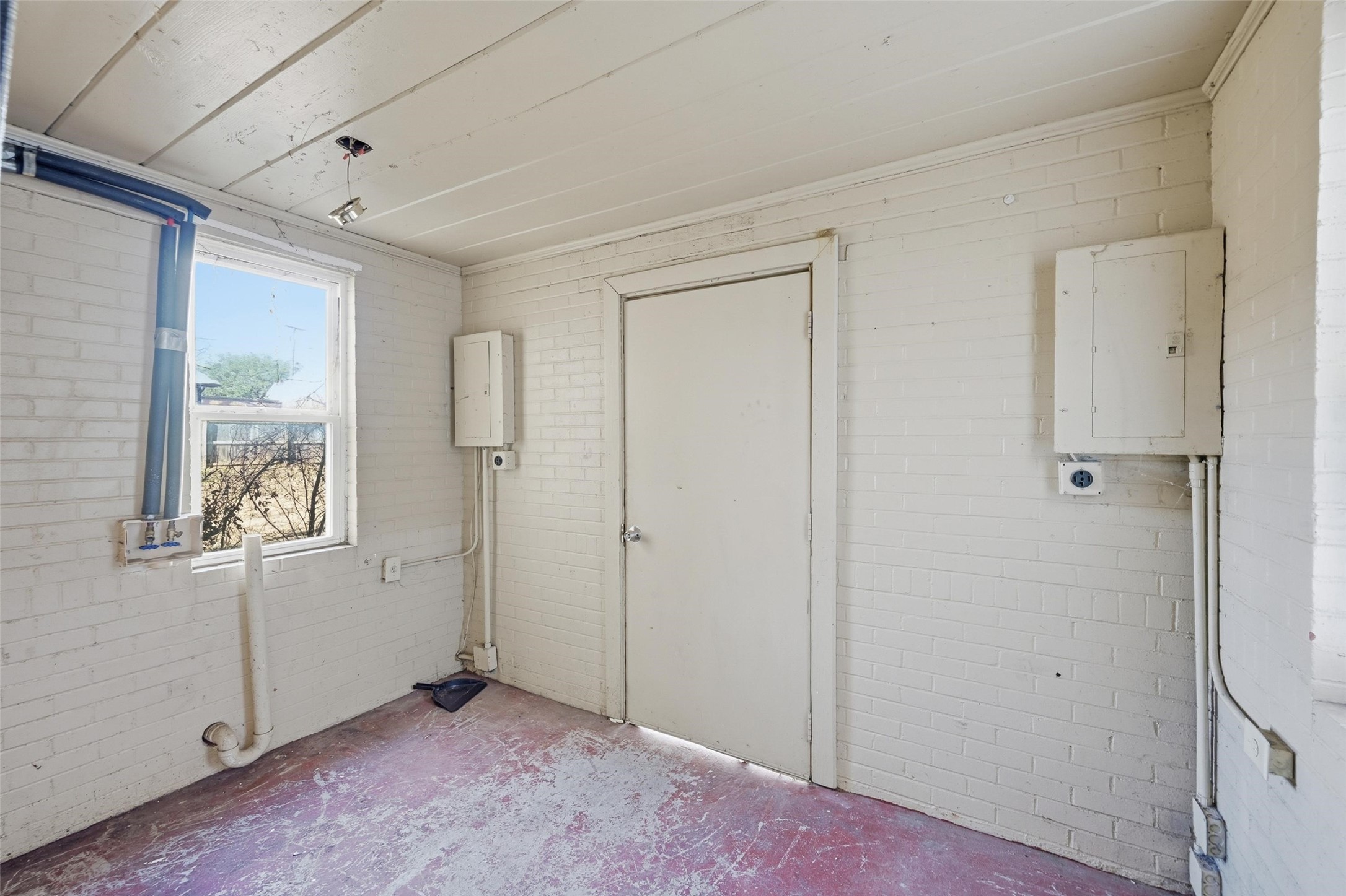 305 W Morton Street Denison TX 75020