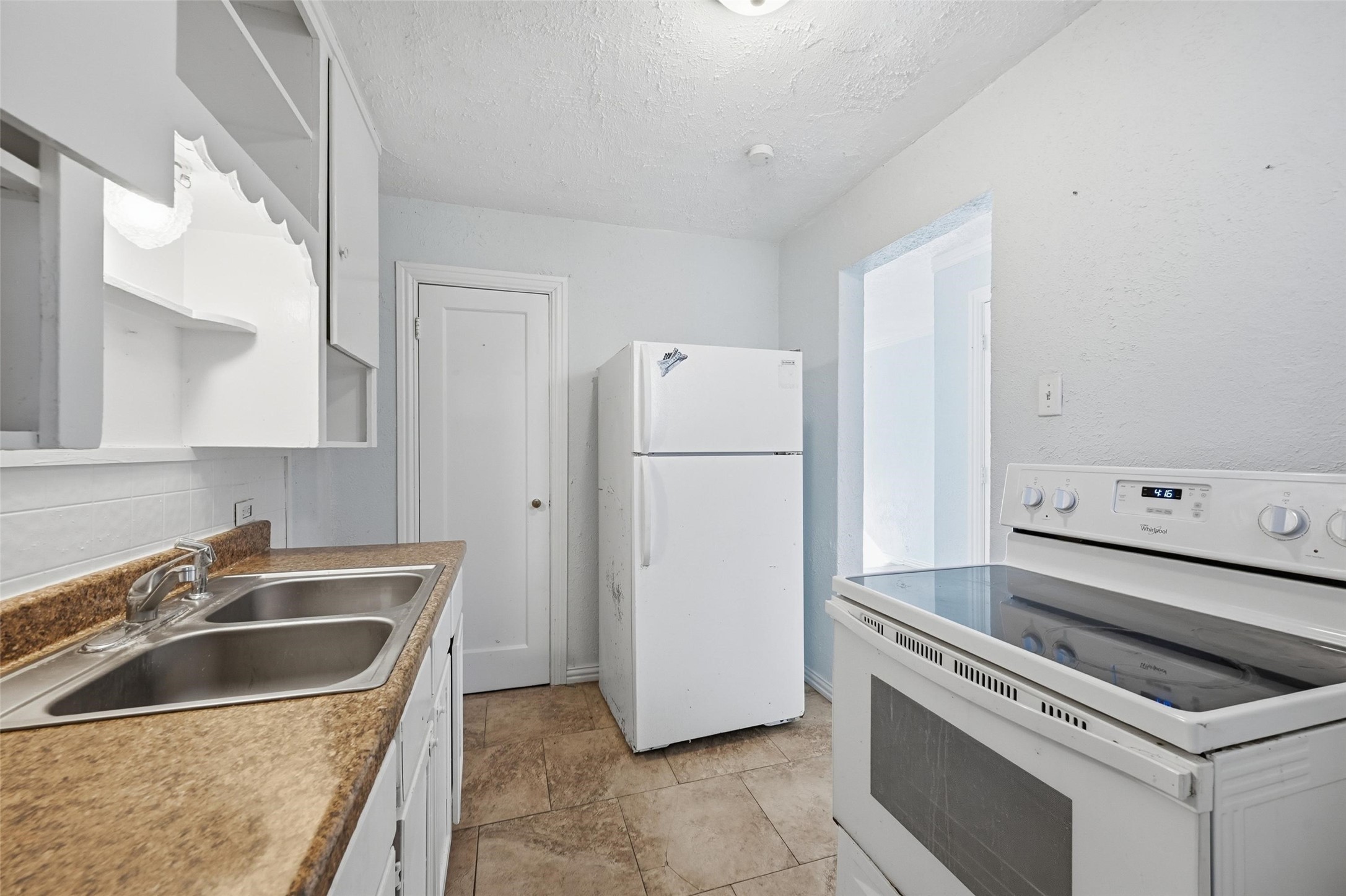 305 W Morton Street Denison TX 75020