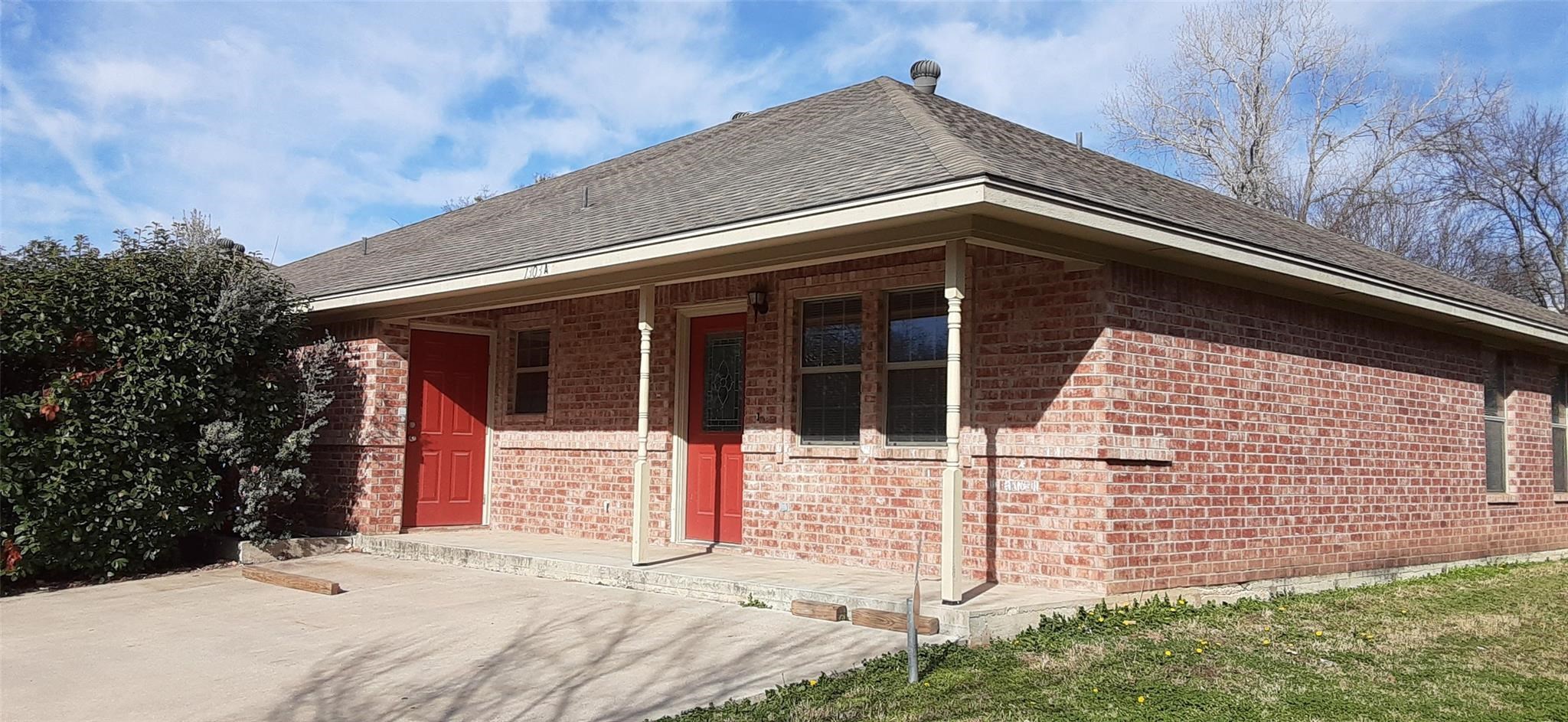 1305 Edison Avenue Bridgeport TX 76426