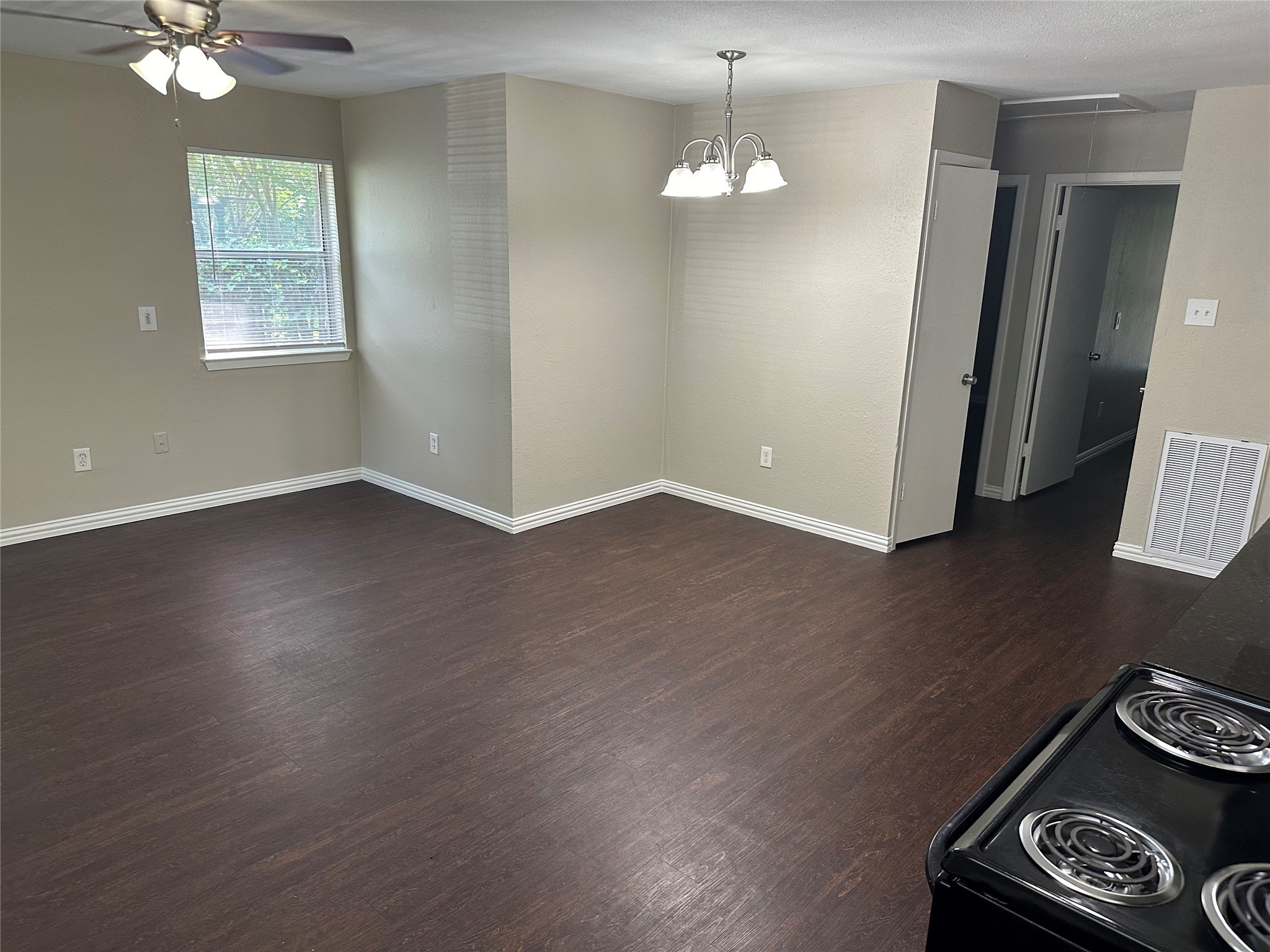 1215 Lowe Street Fort Worth TX 76110