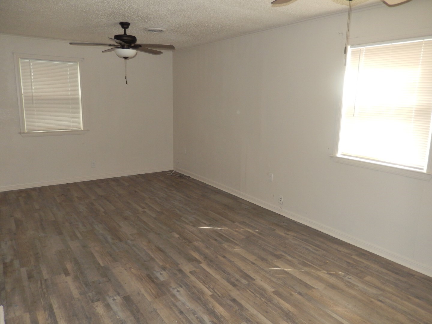 2710 Mount View Drive Farmers Branch TX 75234