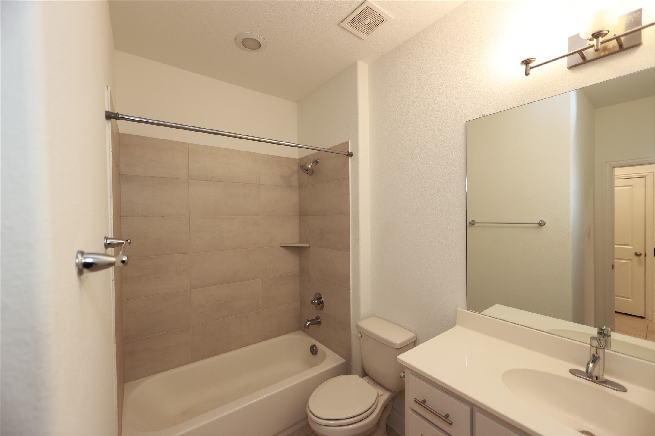 124 Canonbury Drive Lewisville TX 75067