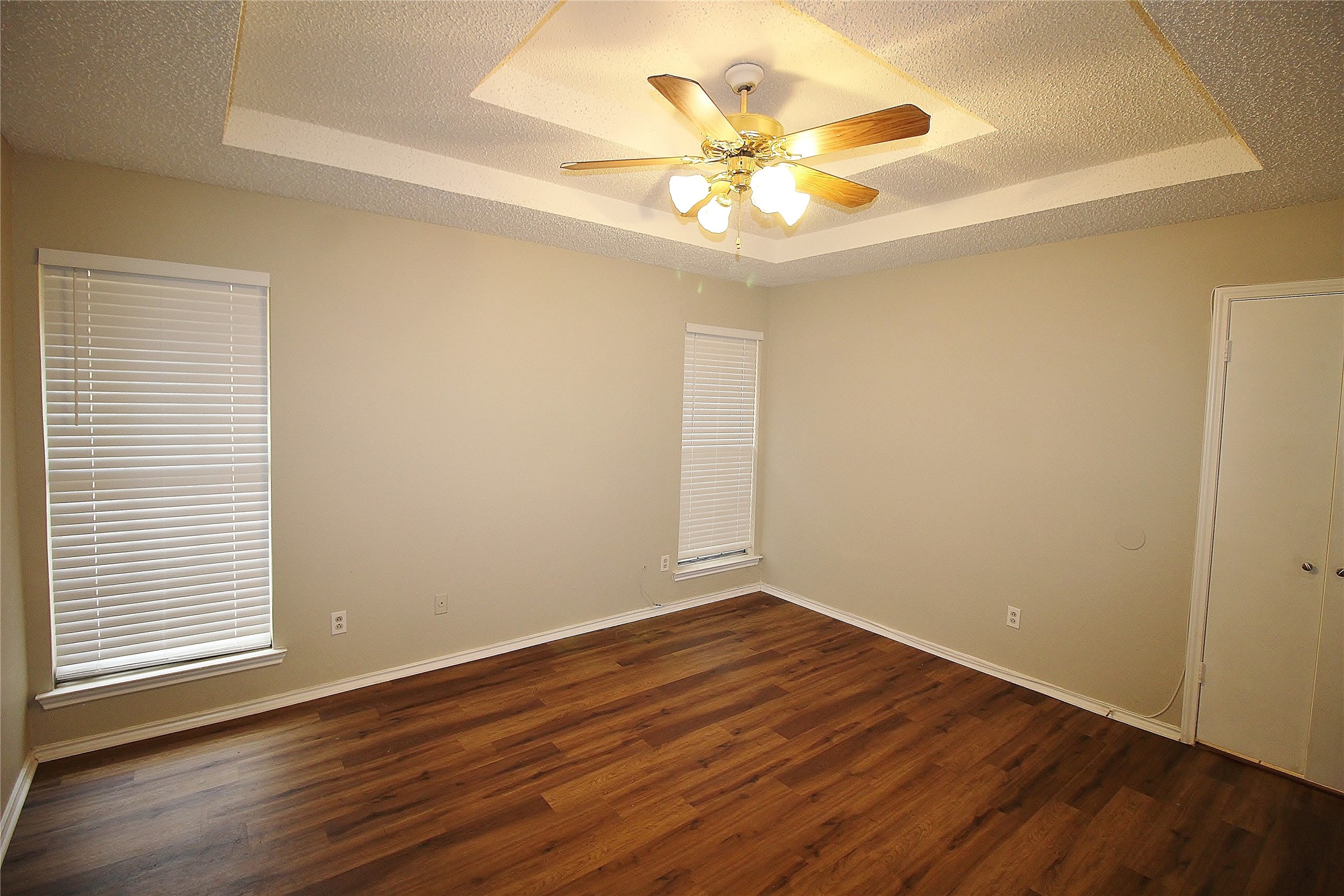 2018 Garden Crest Lane Dallas TX 75232