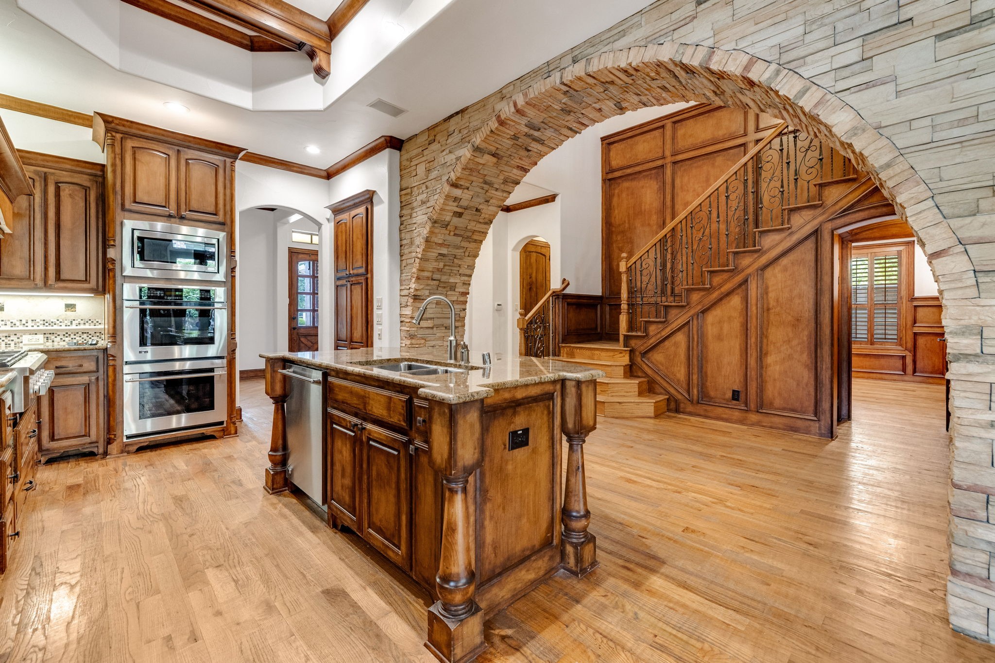 18231 Brighton Green Dallas TX 75252