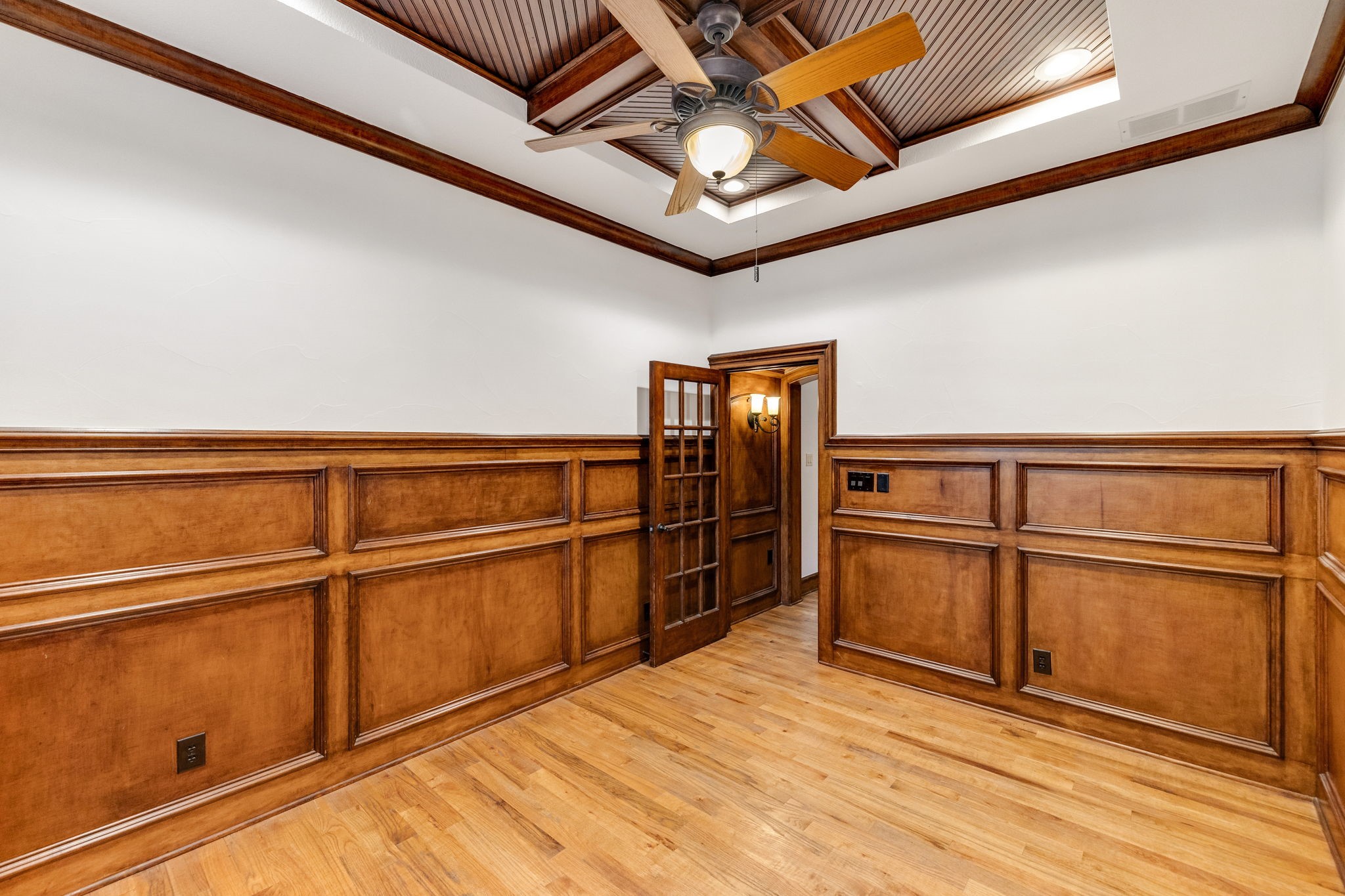 18231 Brighton Green Dallas TX 75252