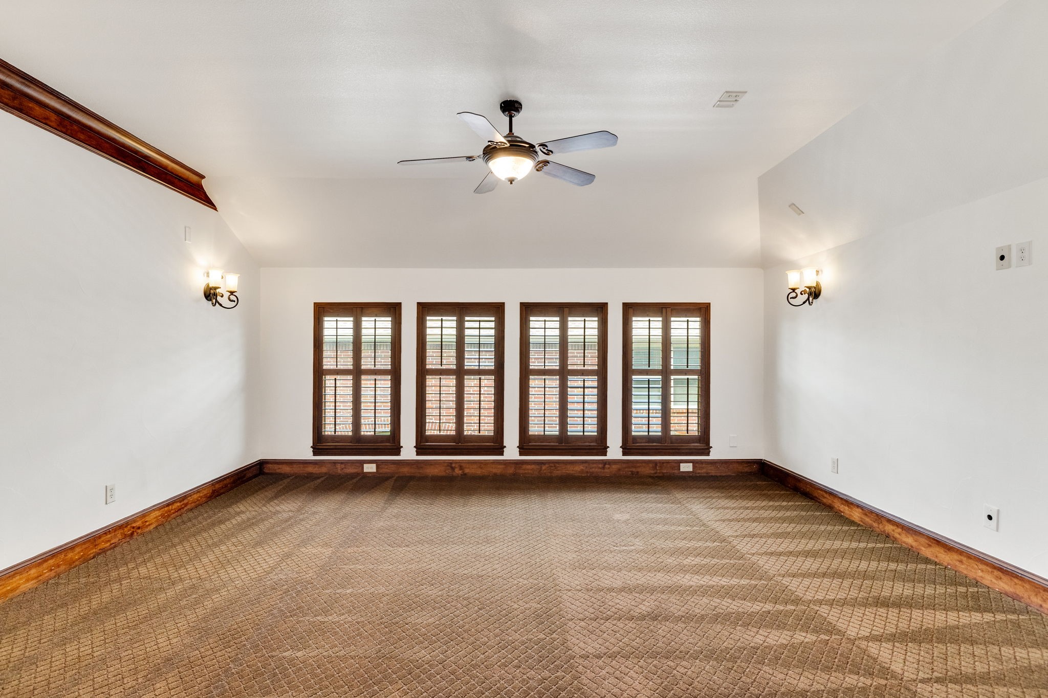 18231 Brighton Green Dallas TX 75252