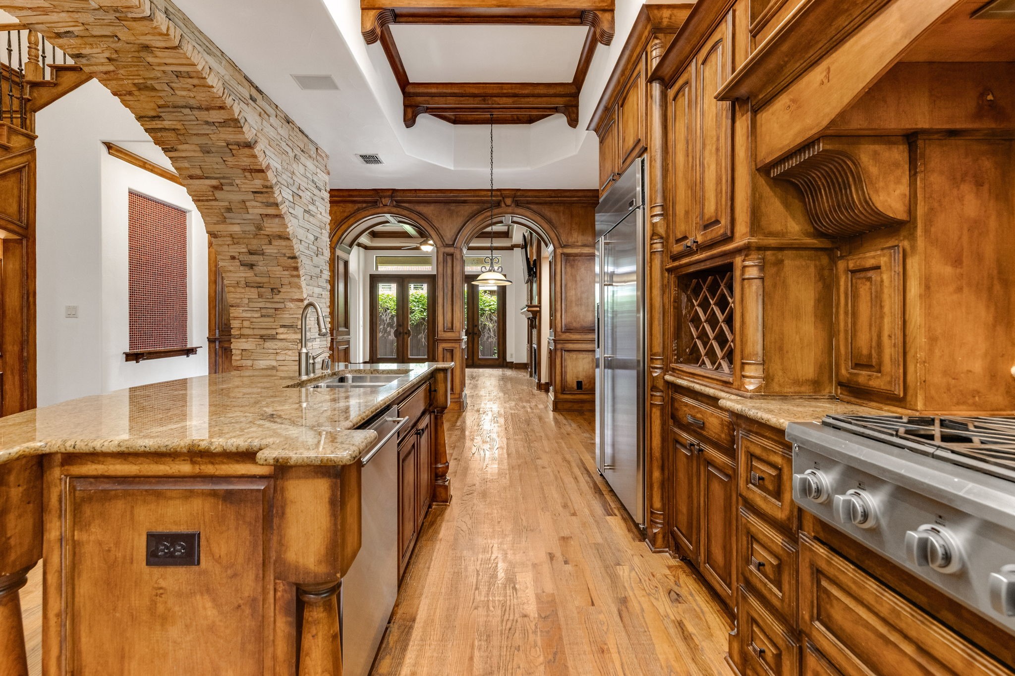 18231 Brighton Green Dallas TX 75252