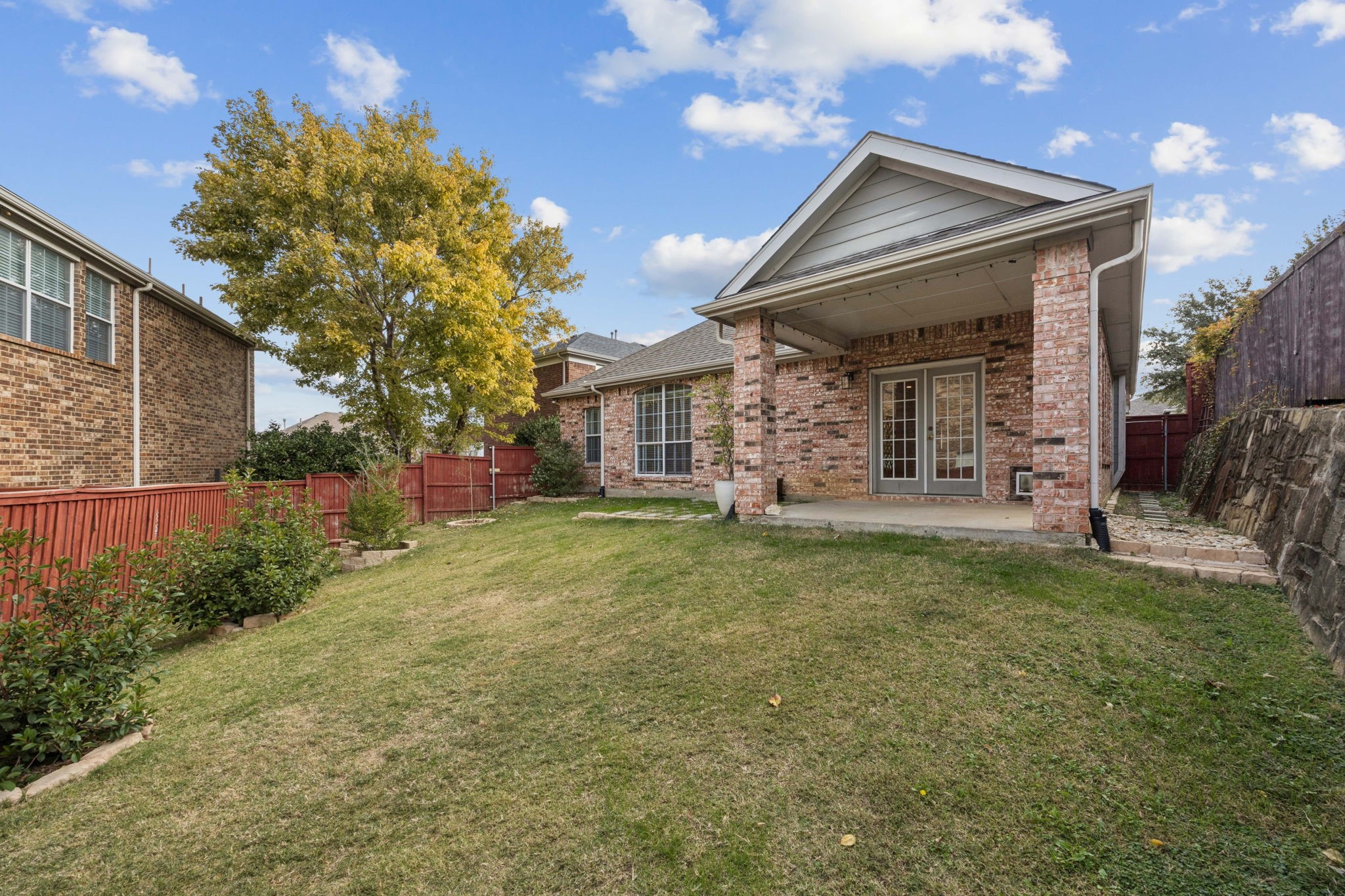 1273 Tioga Drive Irving TX 75063