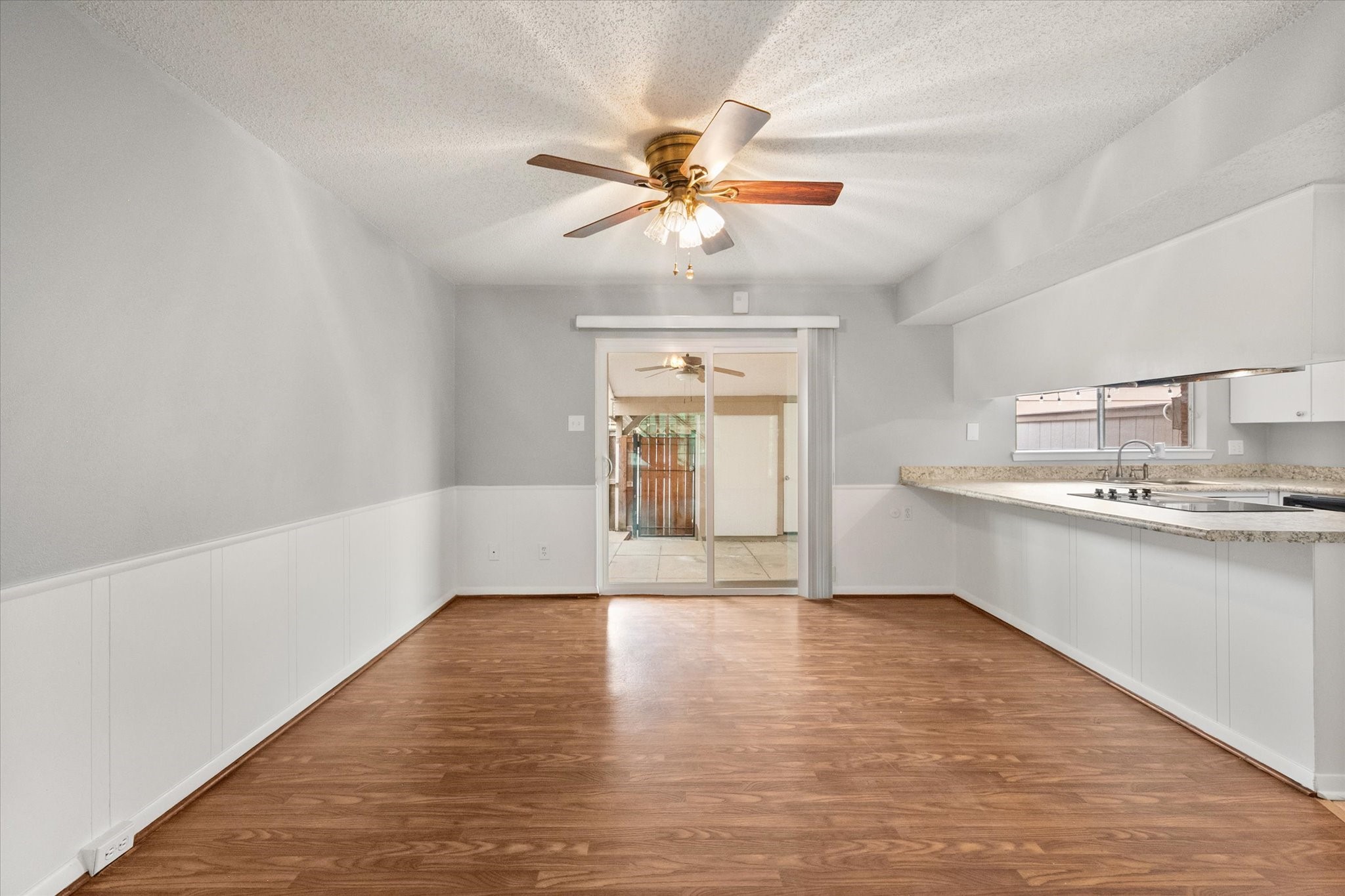 376 Westview Terrace Arlington TX 76013