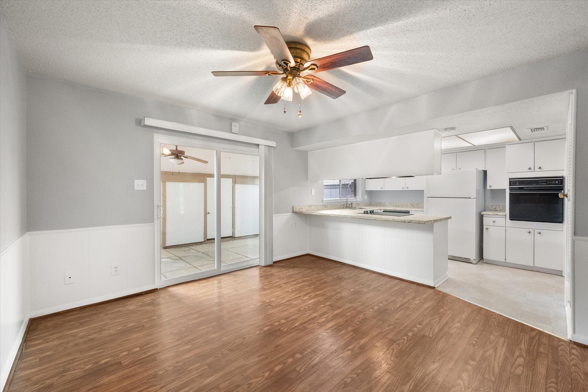 376 Westview Terrace Arlington TX 76013