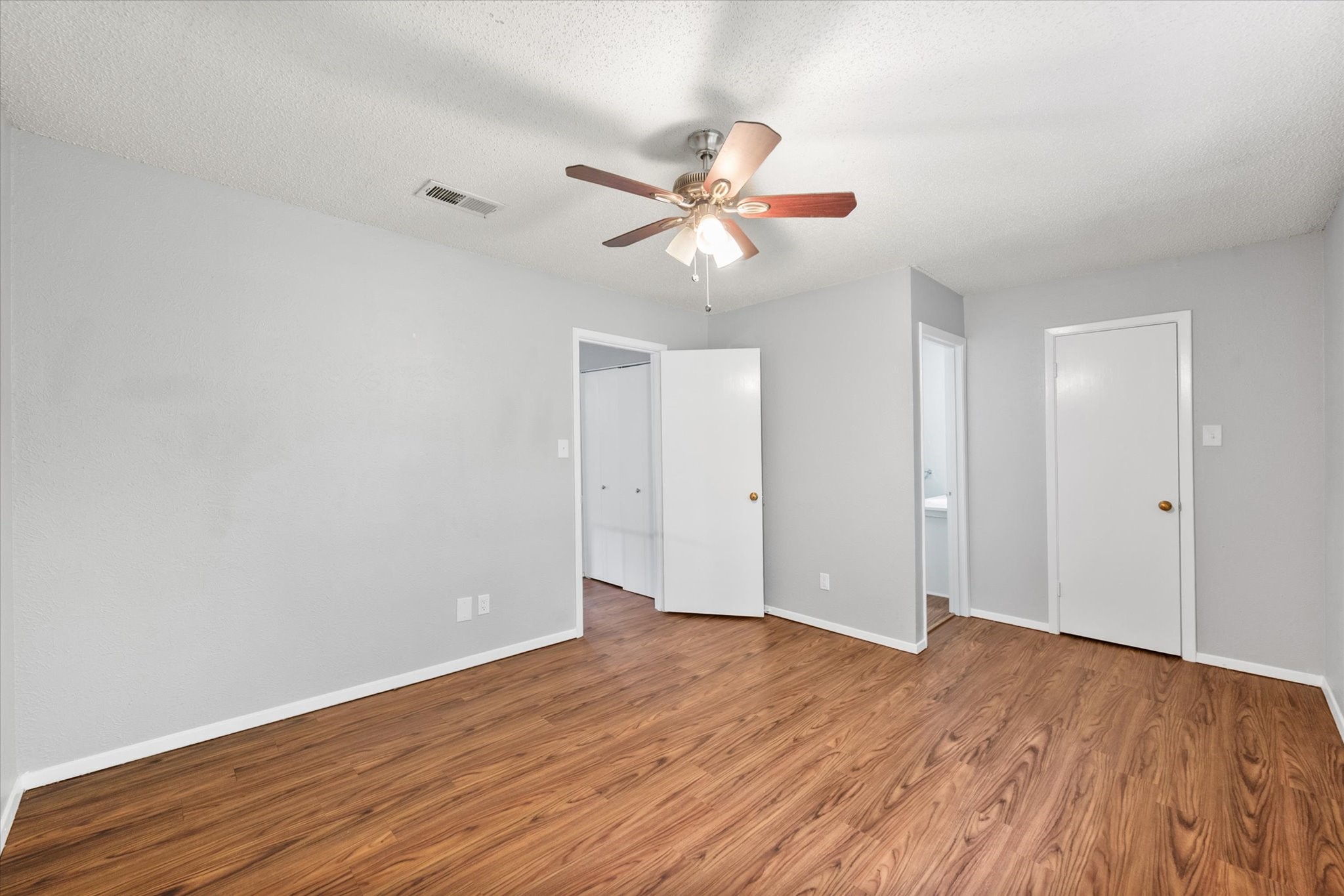 376 Westview Terrace Arlington TX 76013