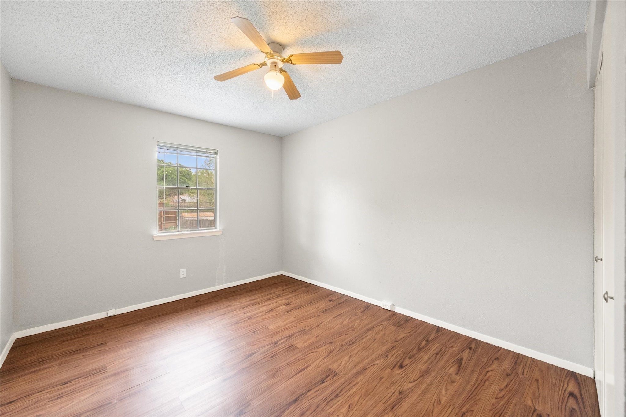 376 Westview Terrace Arlington TX 76013