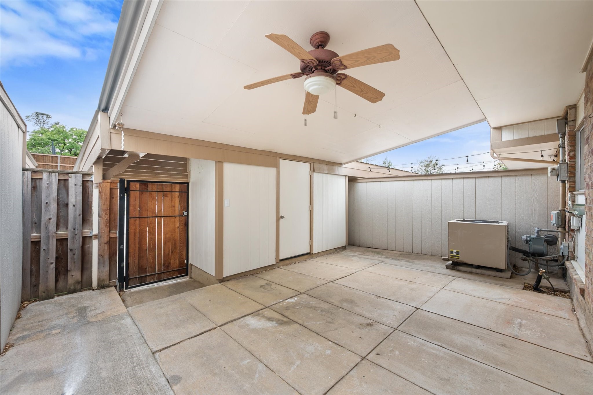 376 Westview Terrace Arlington TX 76013