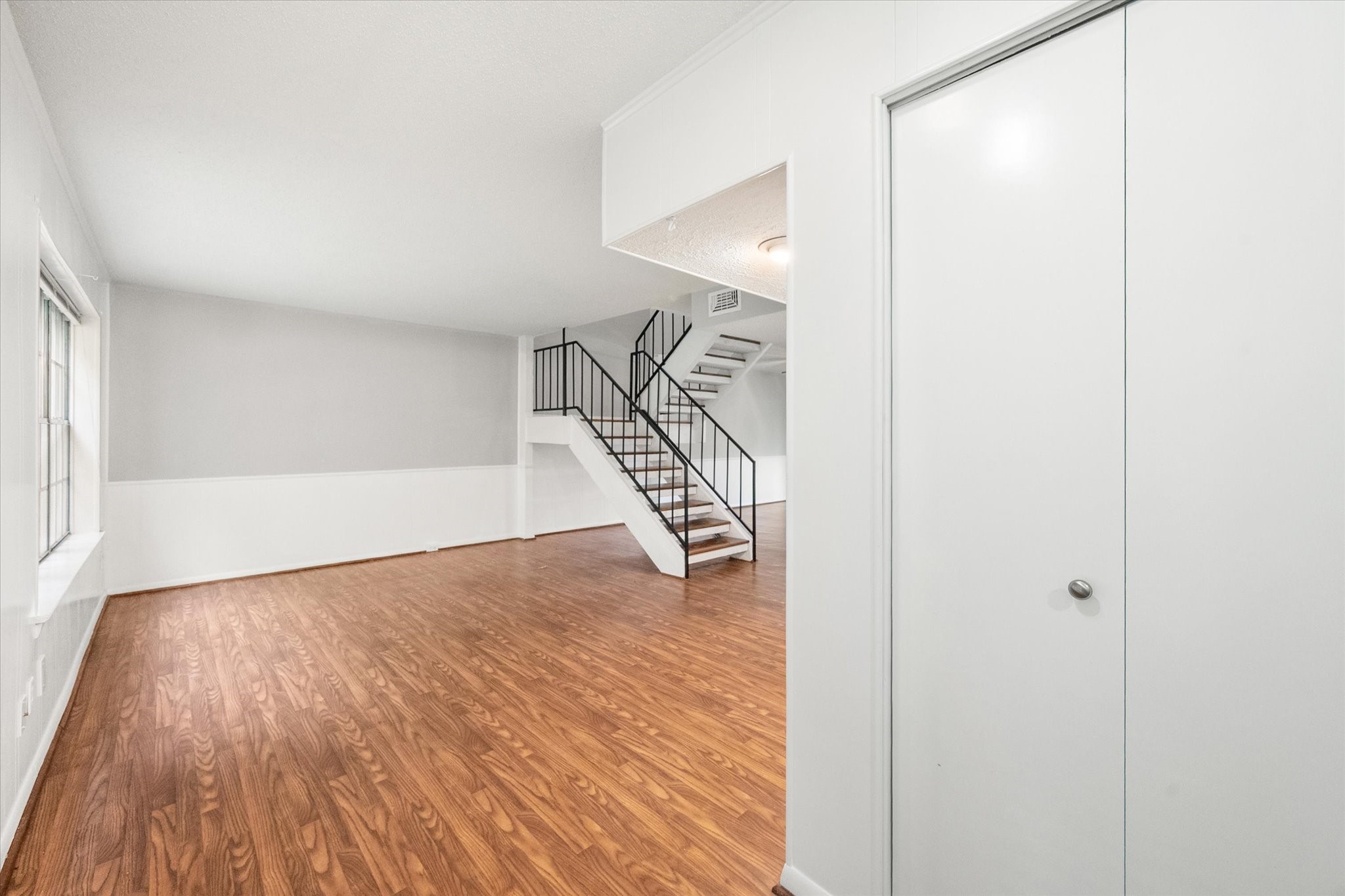 376 Westview Terrace Arlington TX 76013