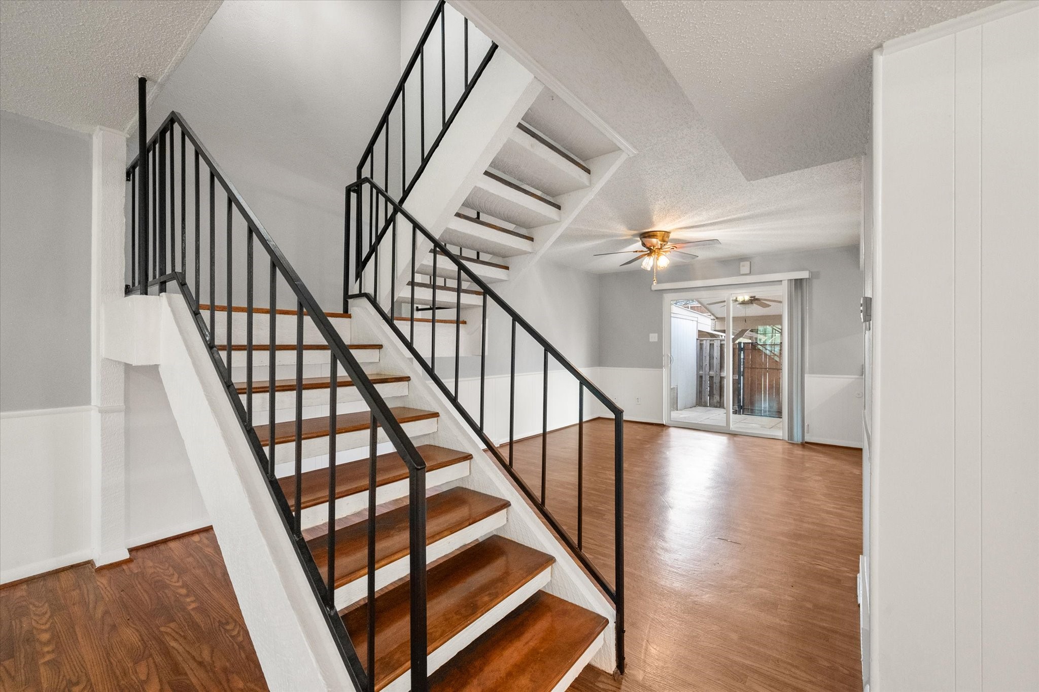 376 Westview Terrace Arlington TX 76013