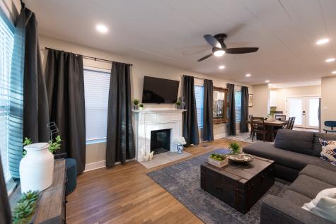 4512 Victor Street Dallas TX 75246