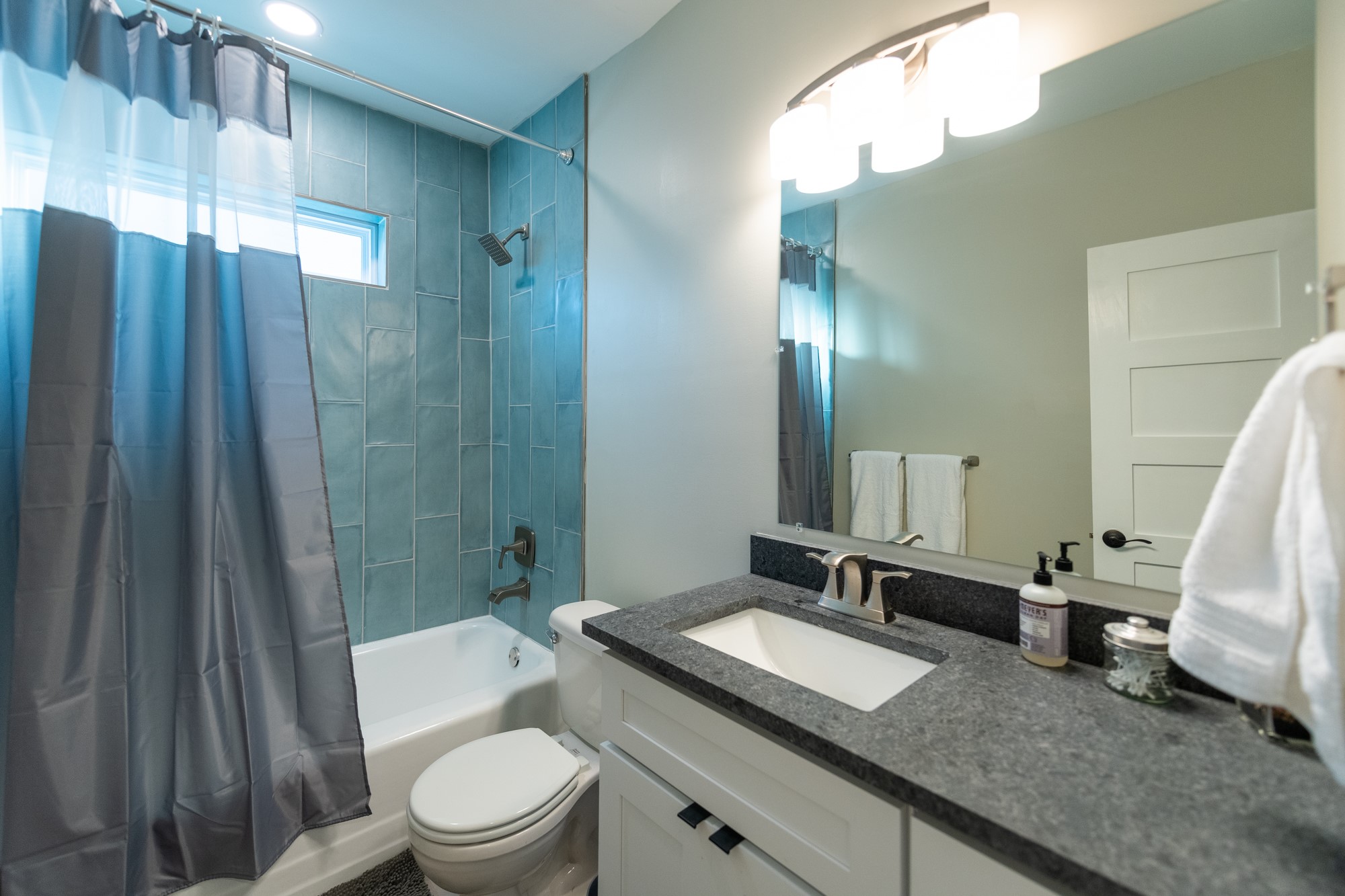 4512 Victor Street Dallas TX 75246