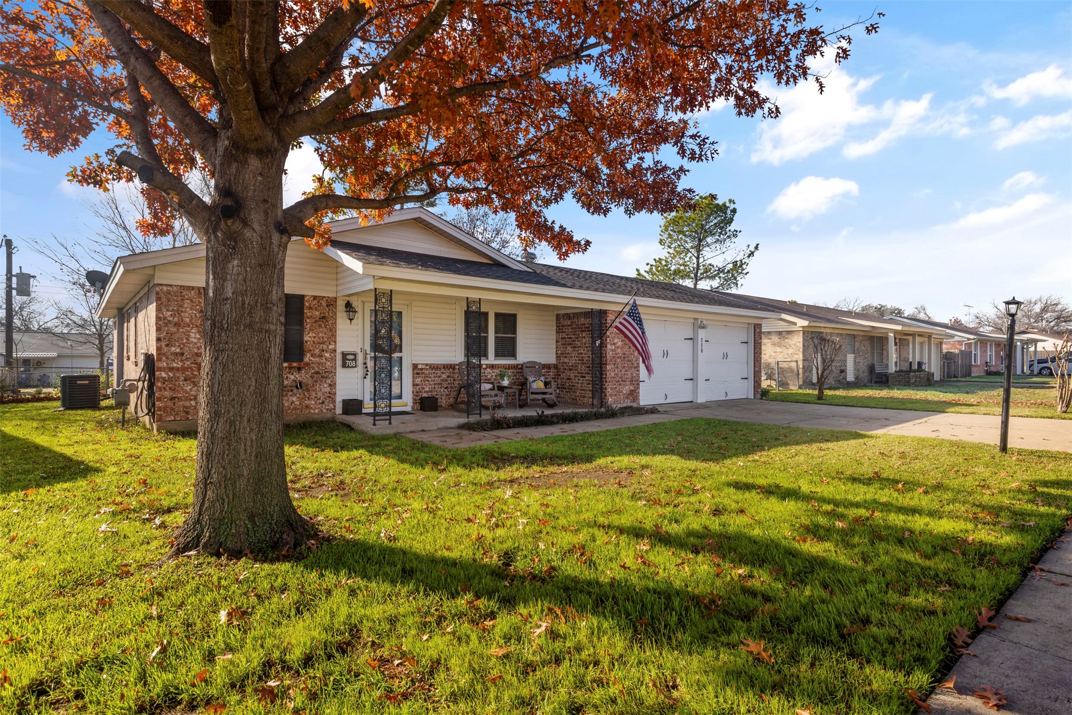 708 E Prairie View Road Crowley TX 76036