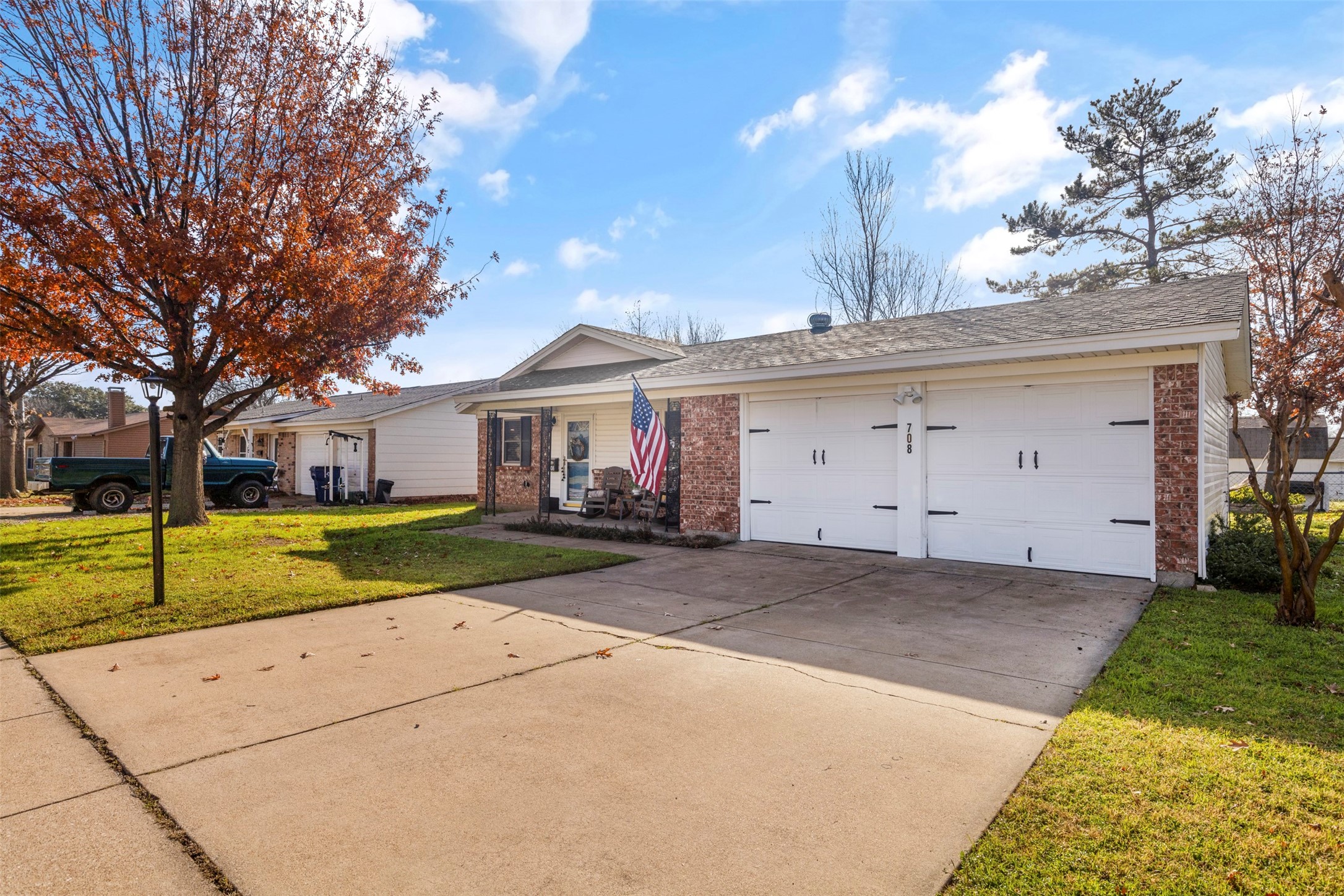 708 E Prairie View Road Crowley TX 76036